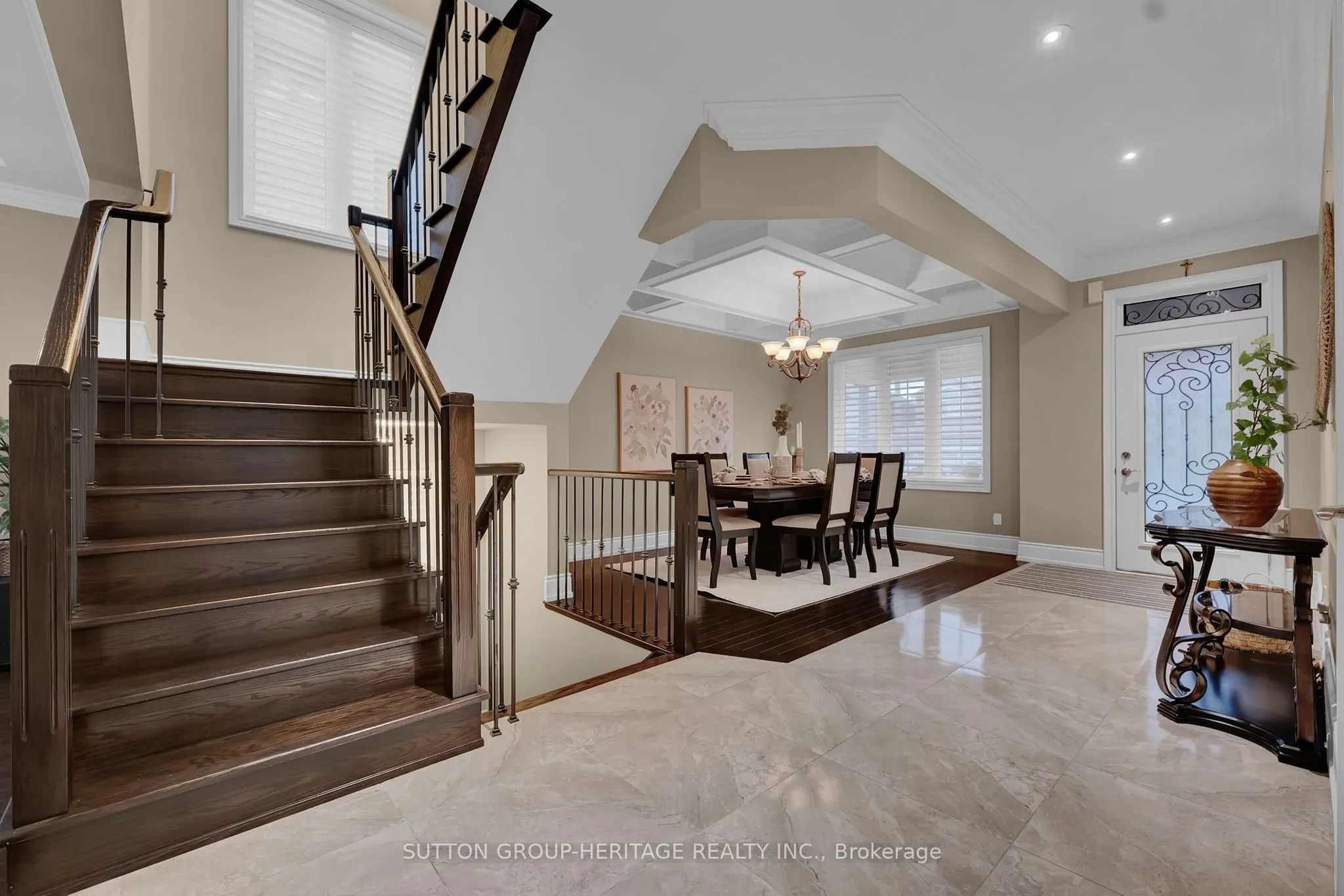 25 Charterhouse Drive