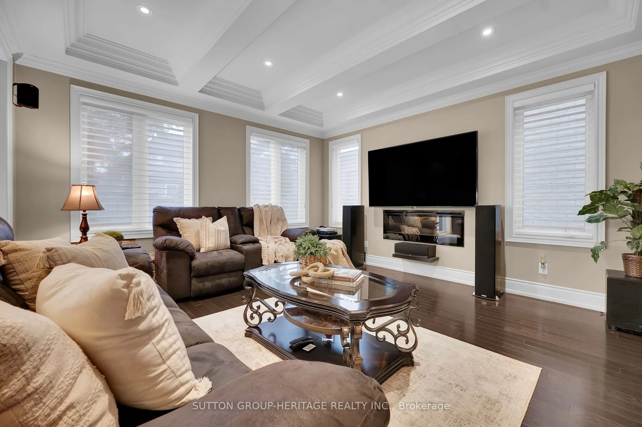 25 Charterhouse Drive