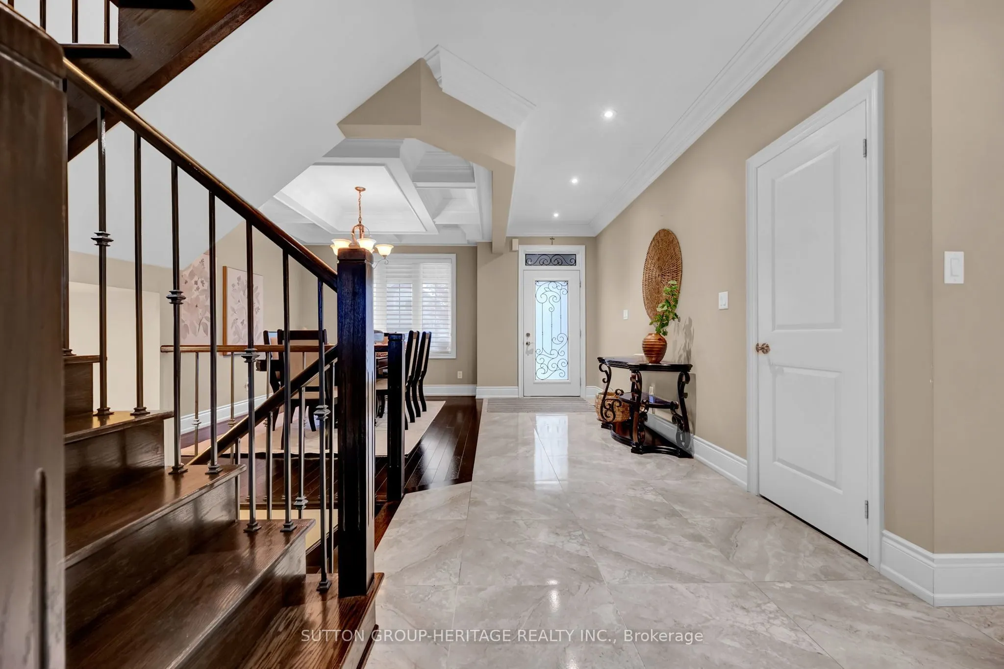 25 Charterhouse Drive