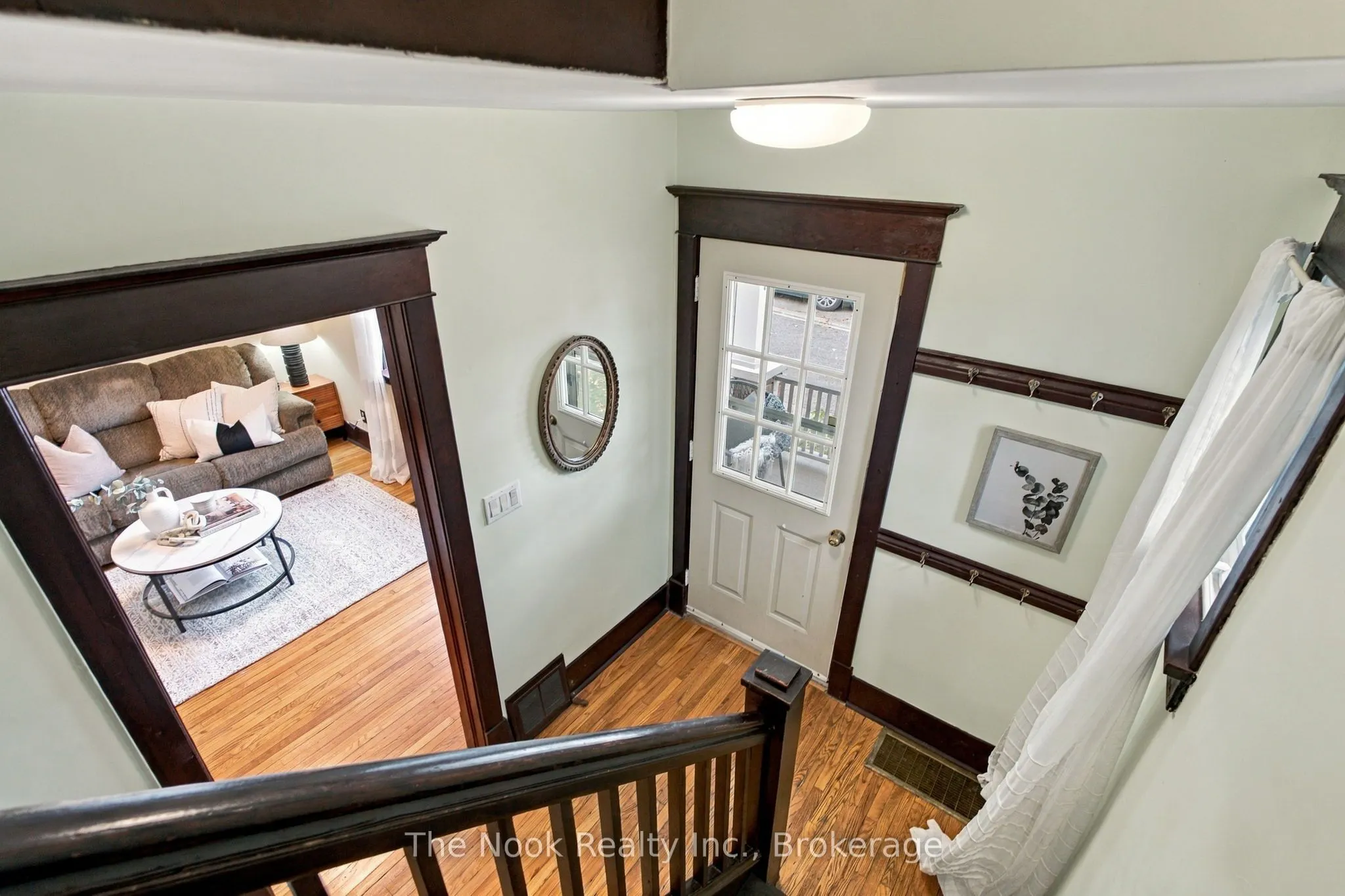 5 Grants Lane