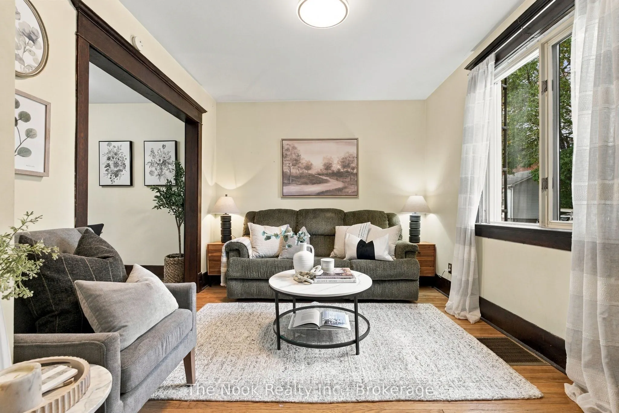 5 Grants Lane