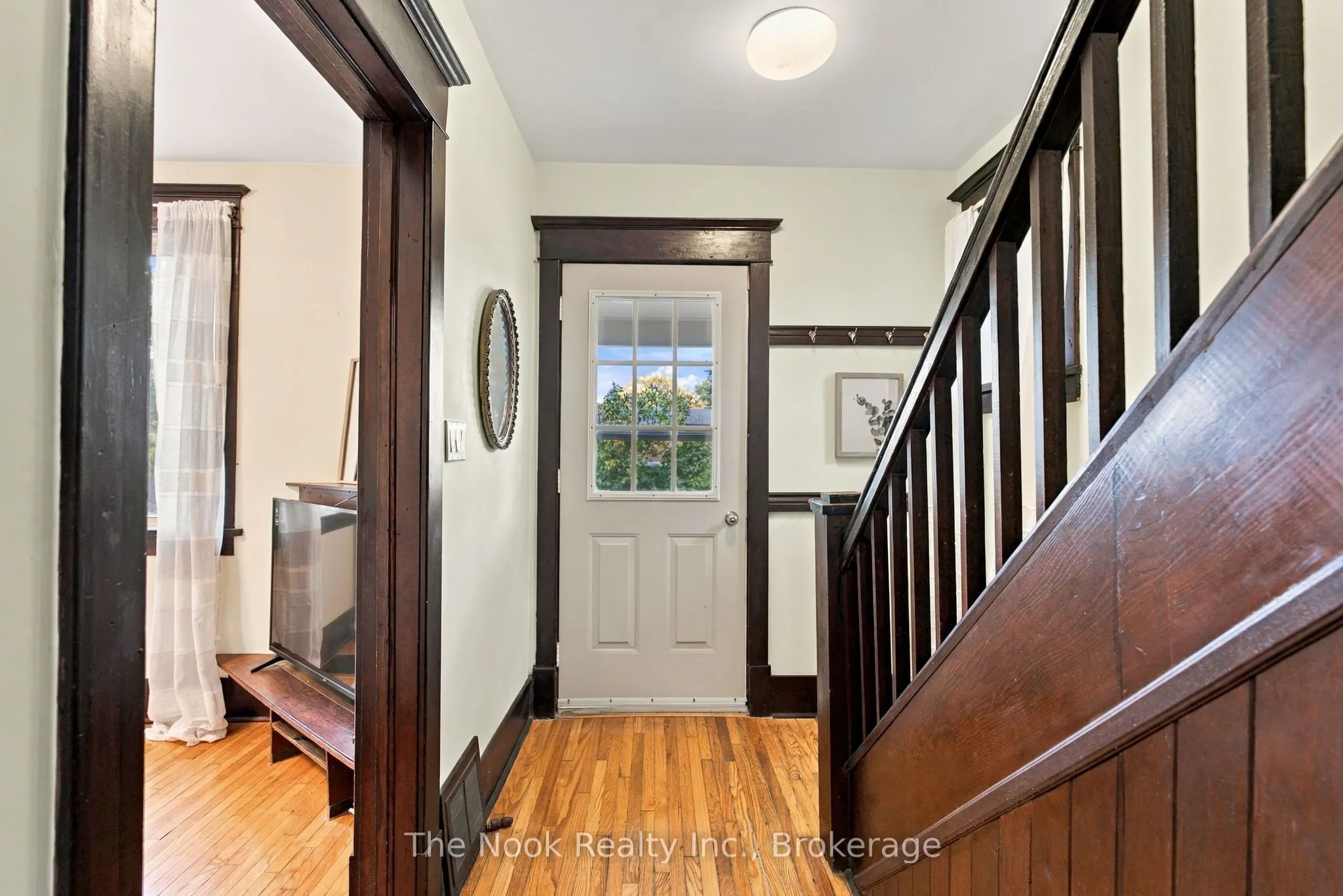 5 Grants Lane