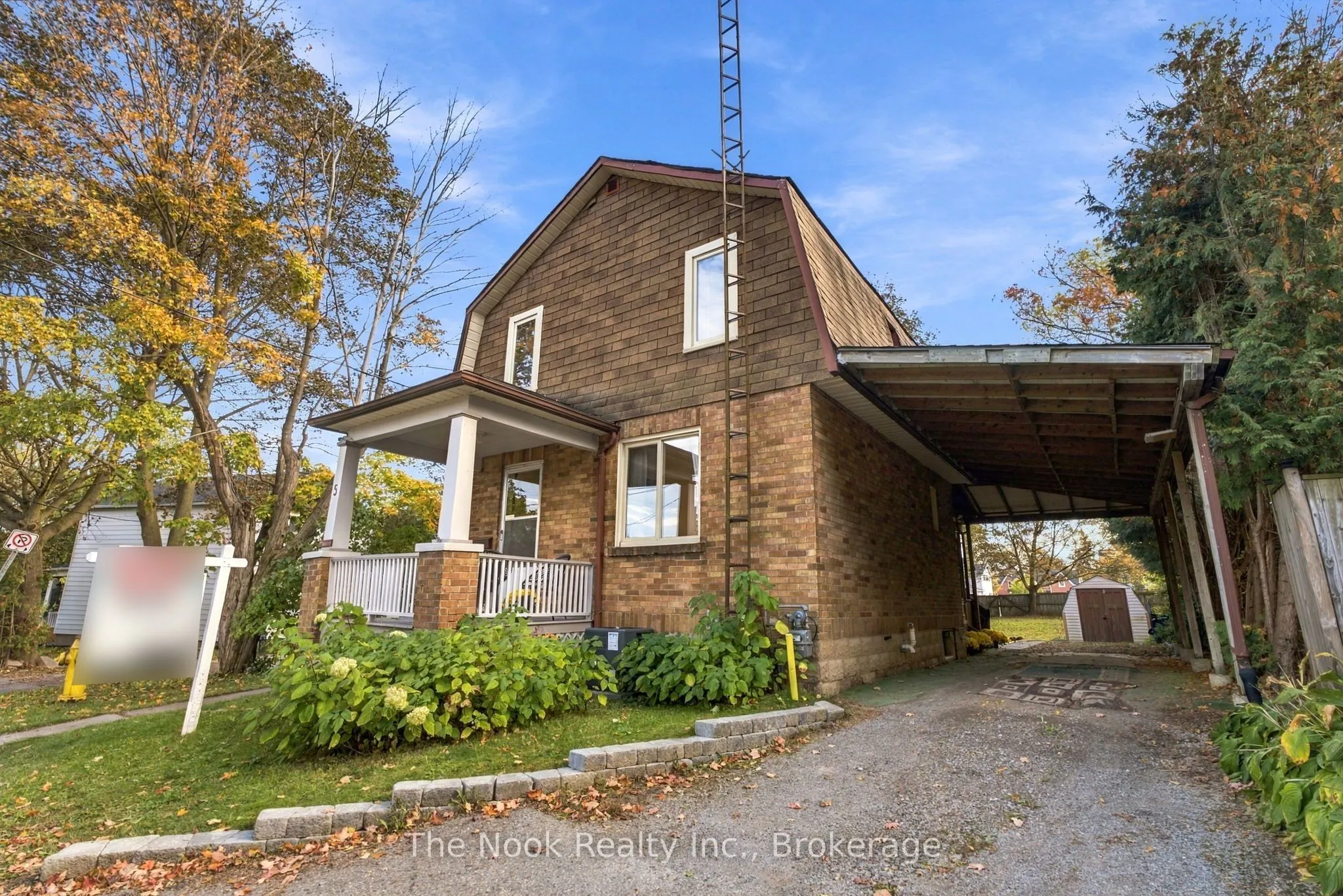 5 Grants Lane