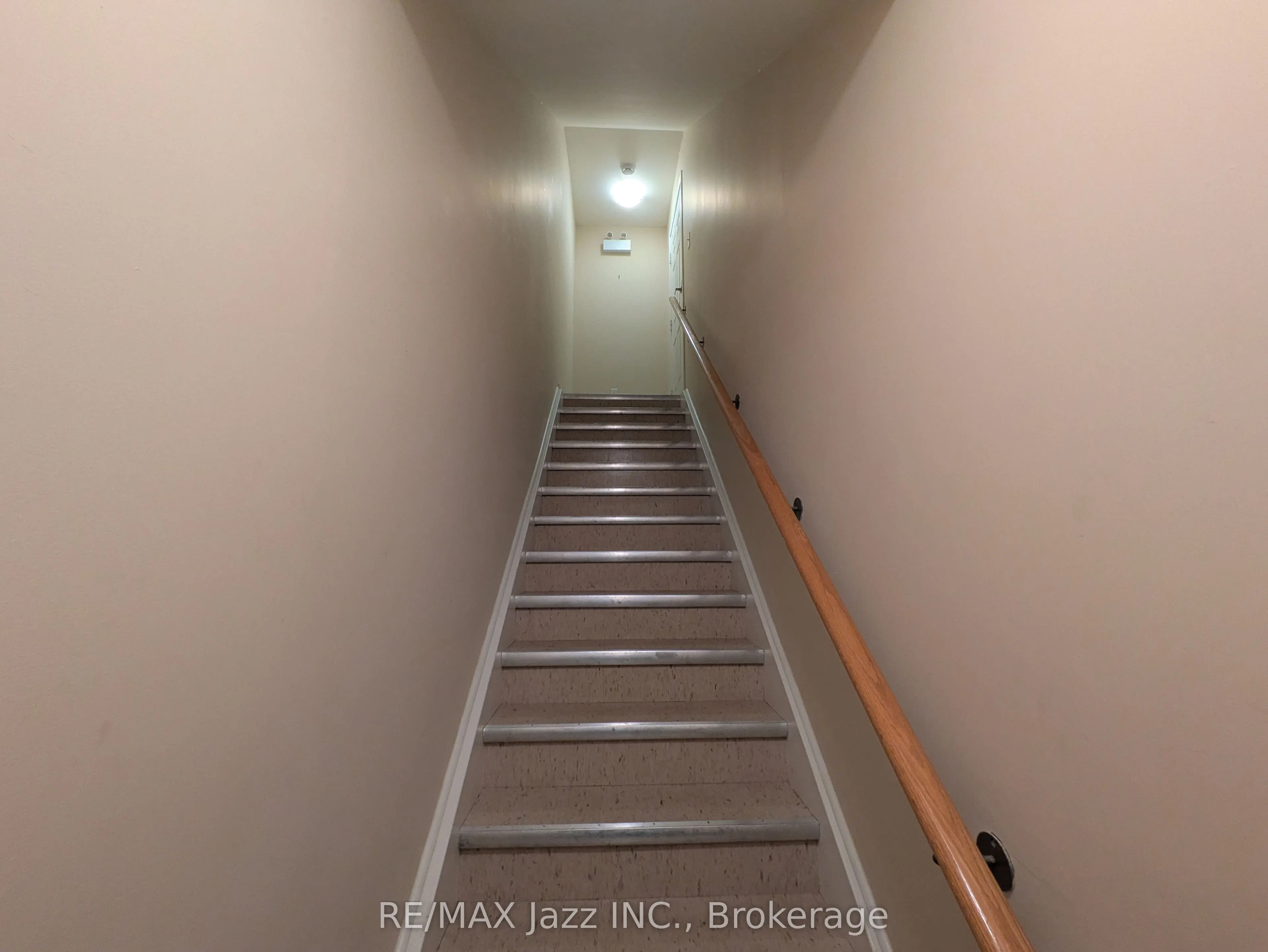 760 King Street E #203
