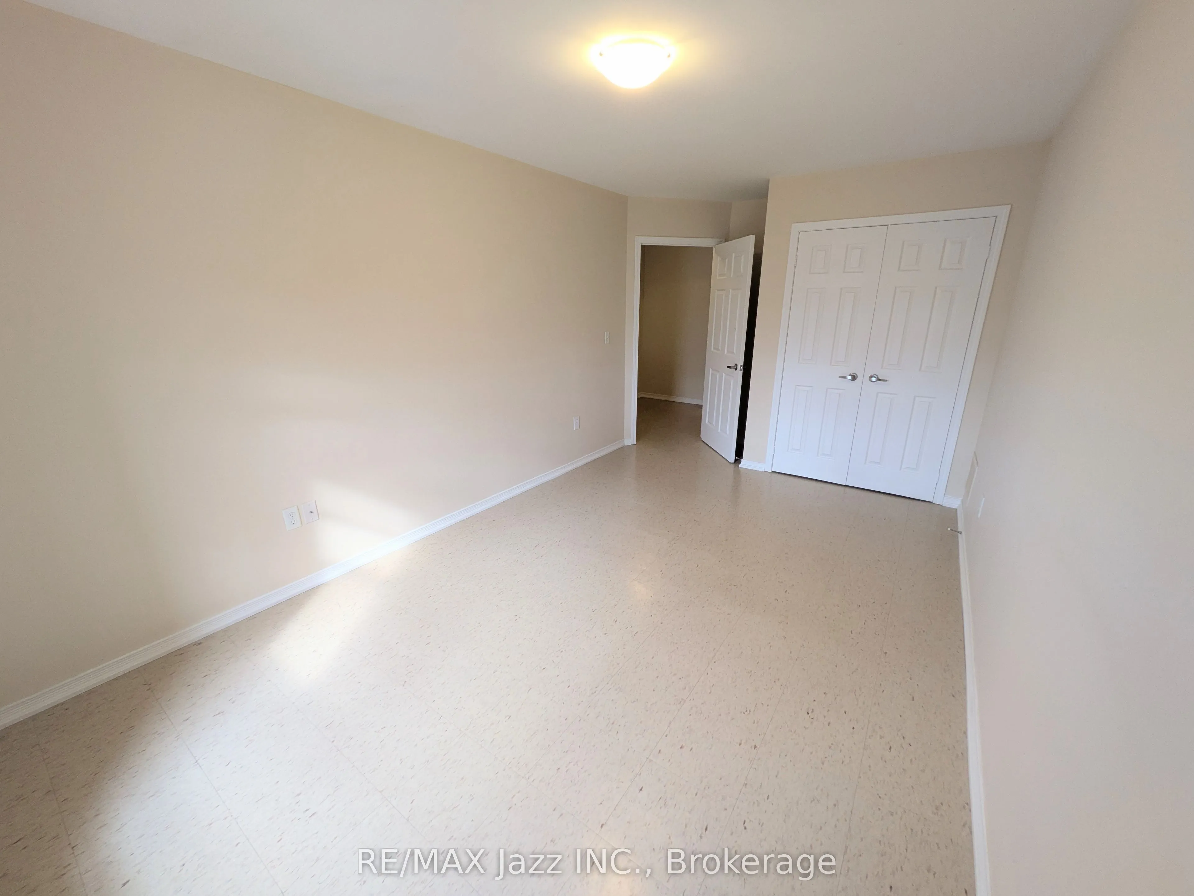760 King Street E #203