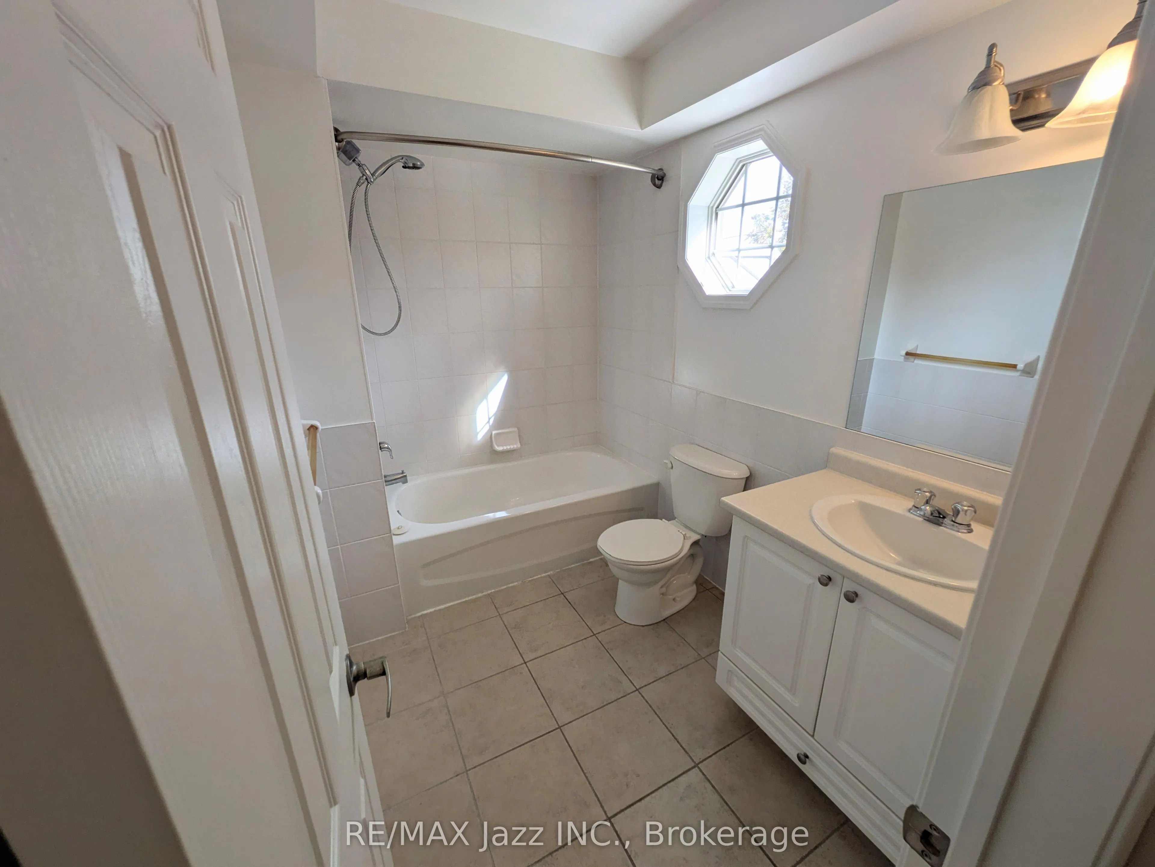 760 King Street E #203