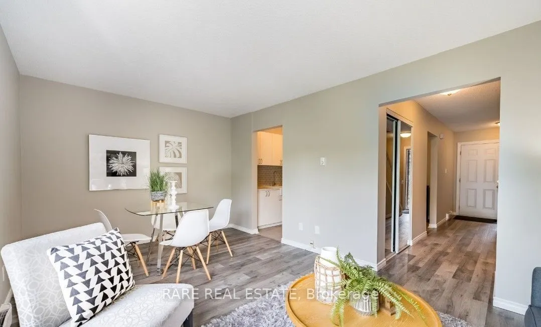 221 Ormond Drive #18
