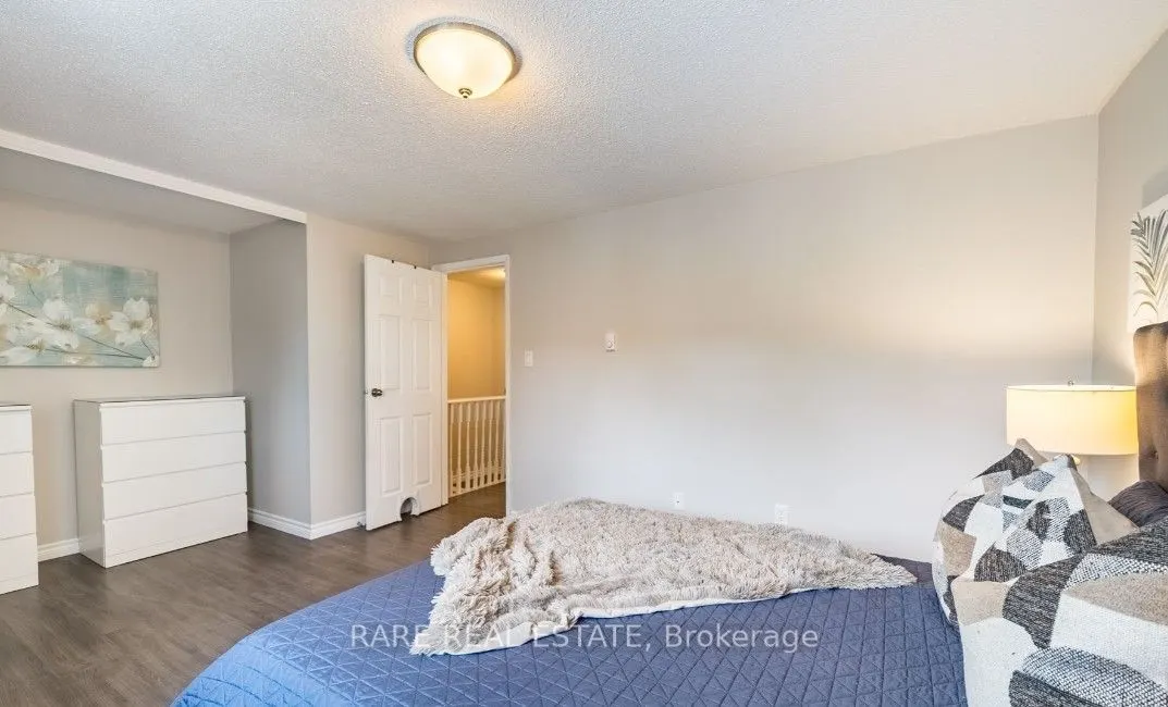 221 Ormond Drive #18