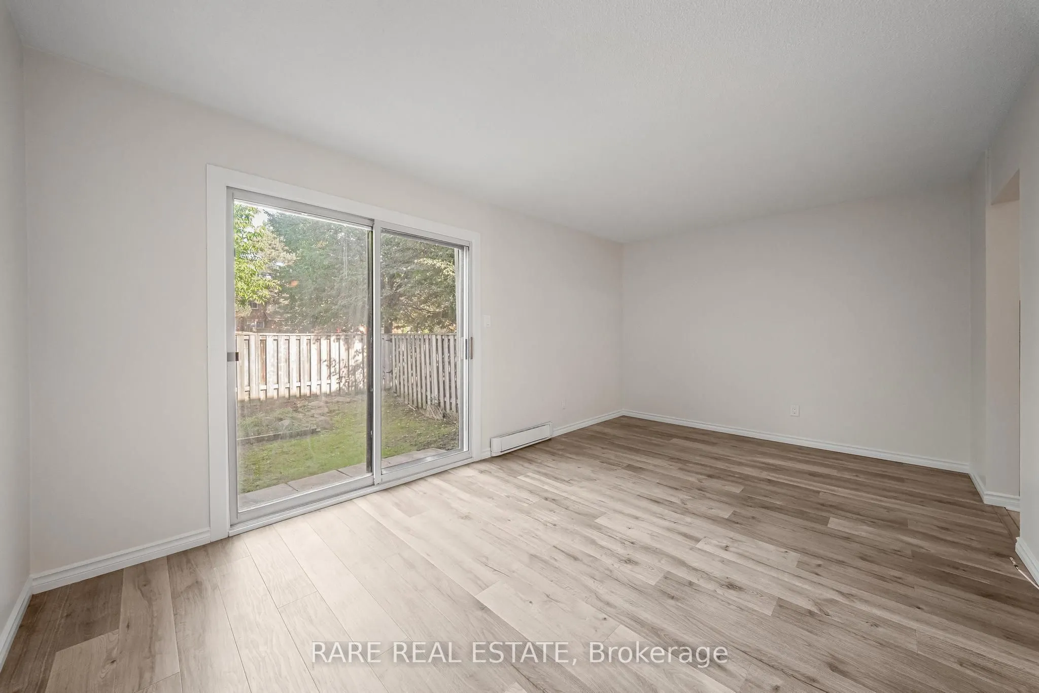 221 Ormond Drive #18