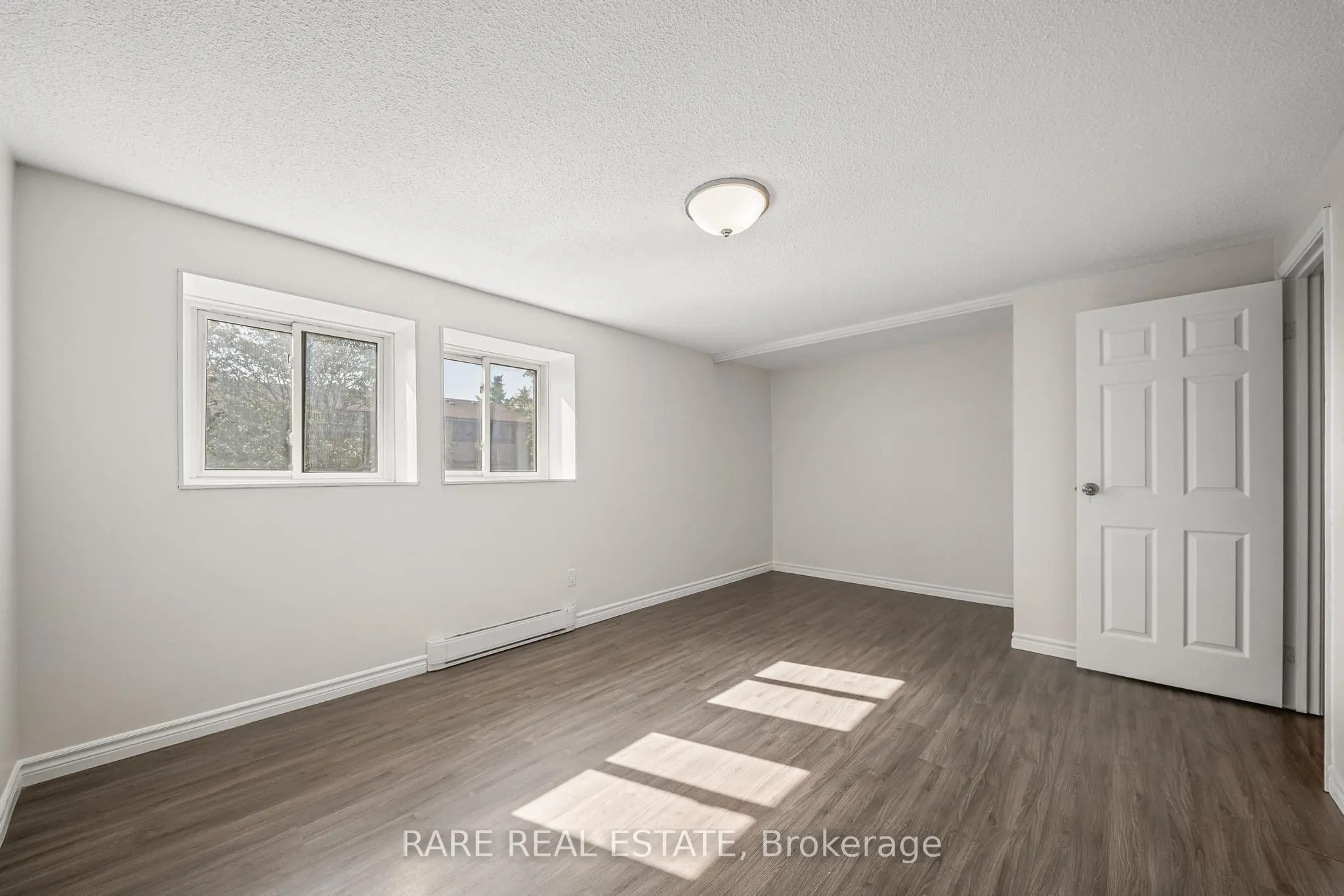 221 Ormond Drive #18
