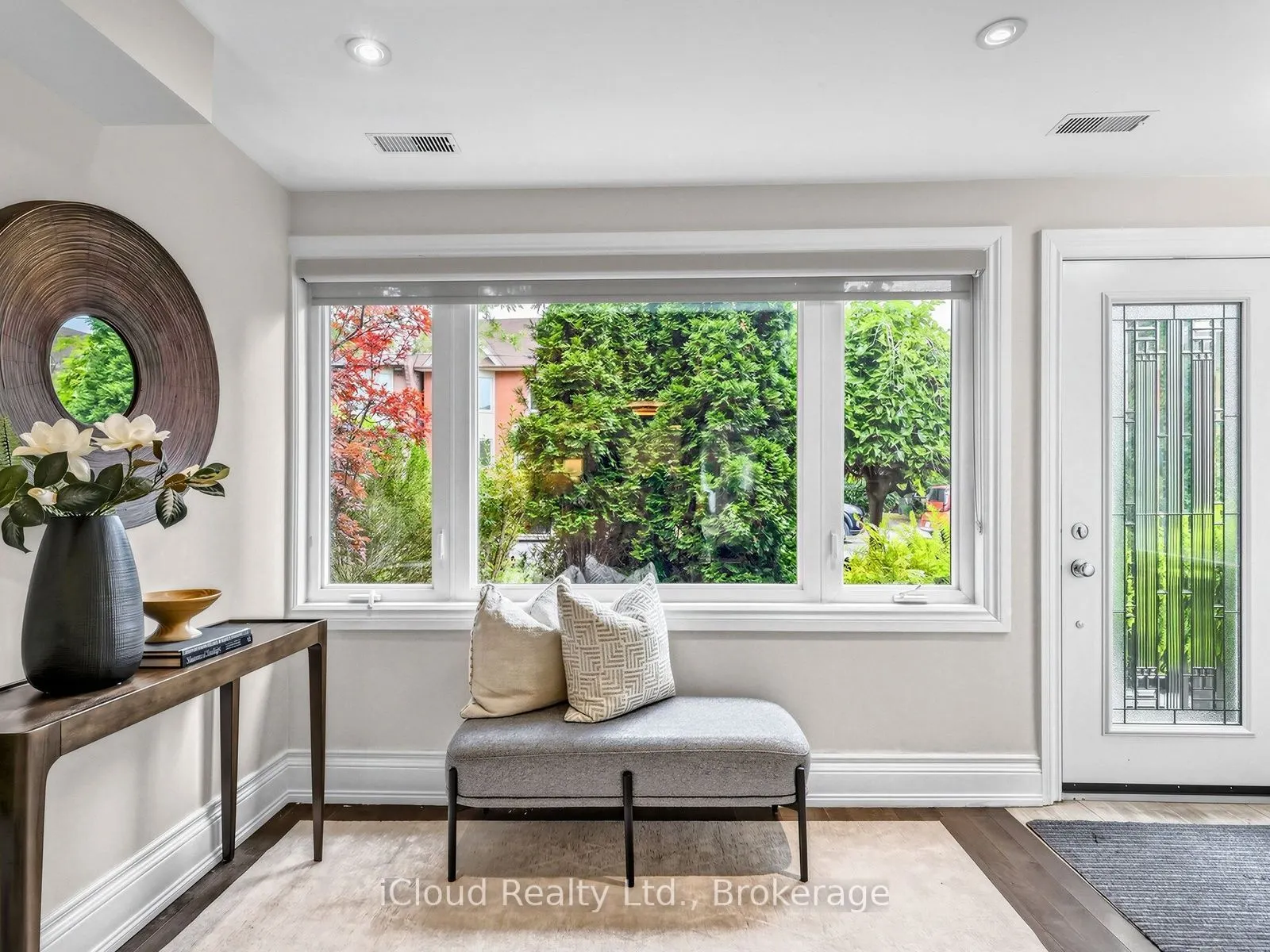 54 Arundel Avenue