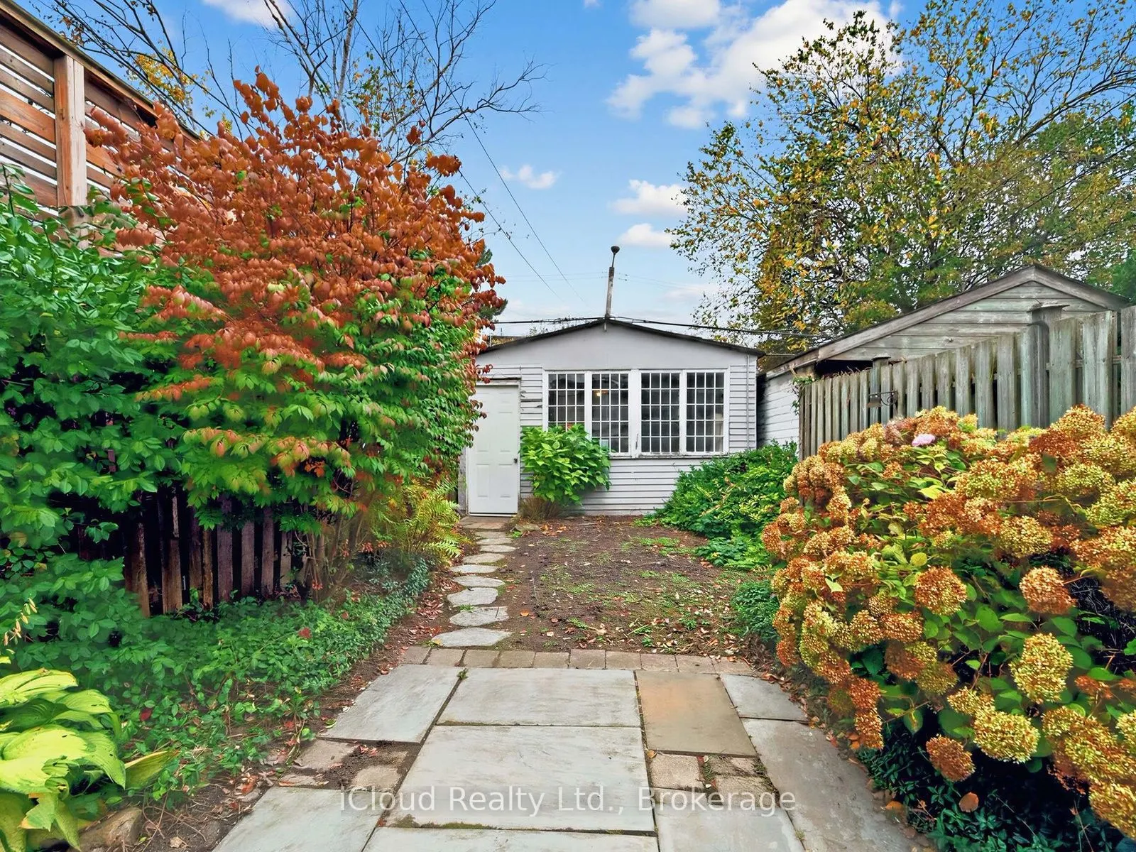 54 Arundel Avenue