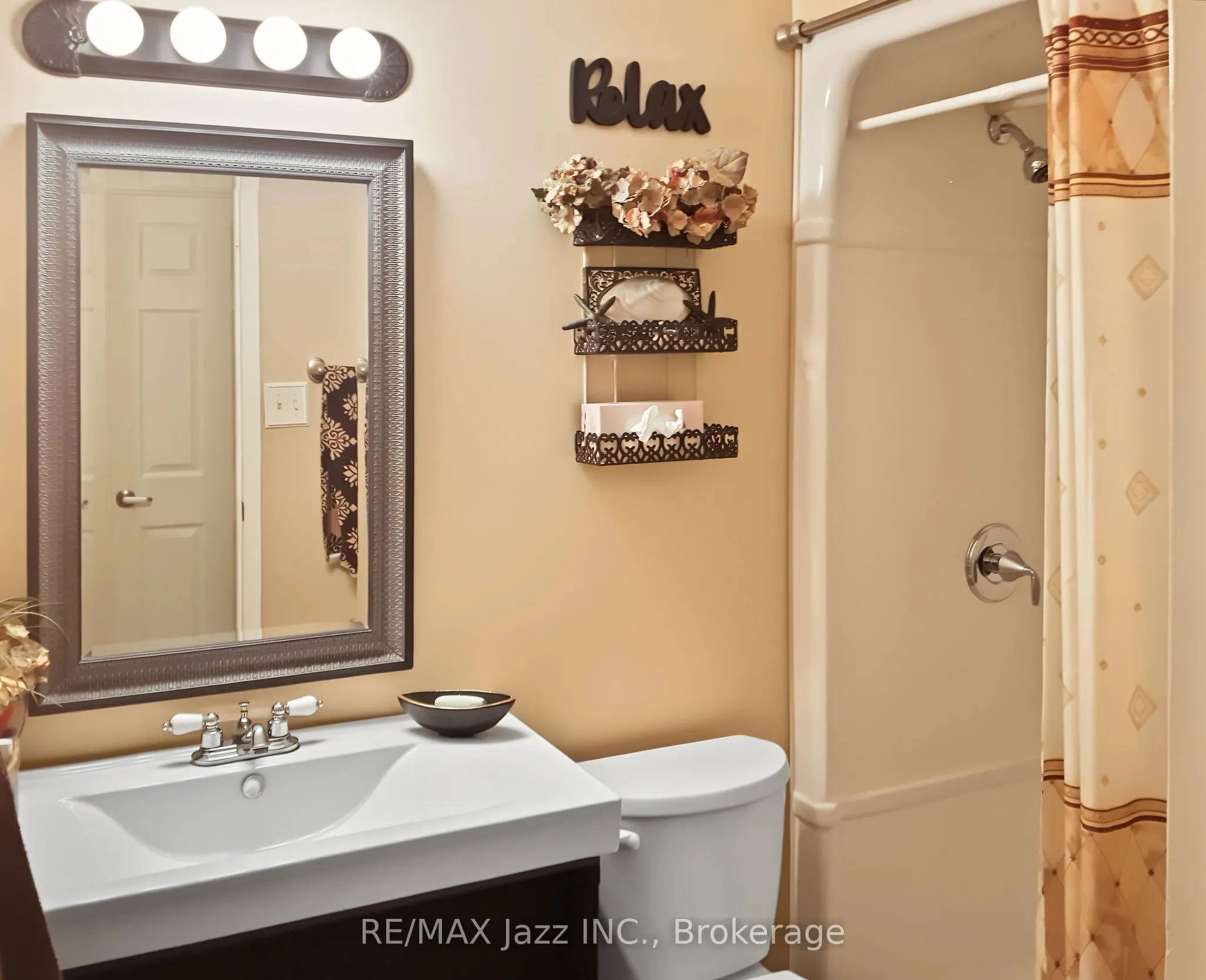 131 Taunton Road E #304