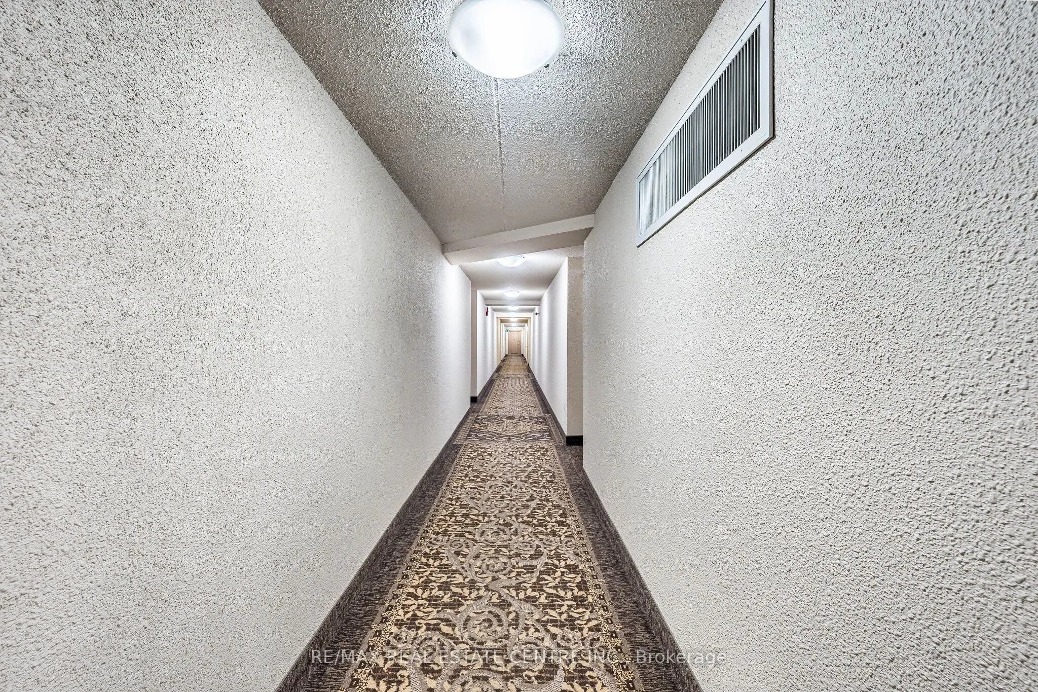 1525 Diefenbaker Court #315