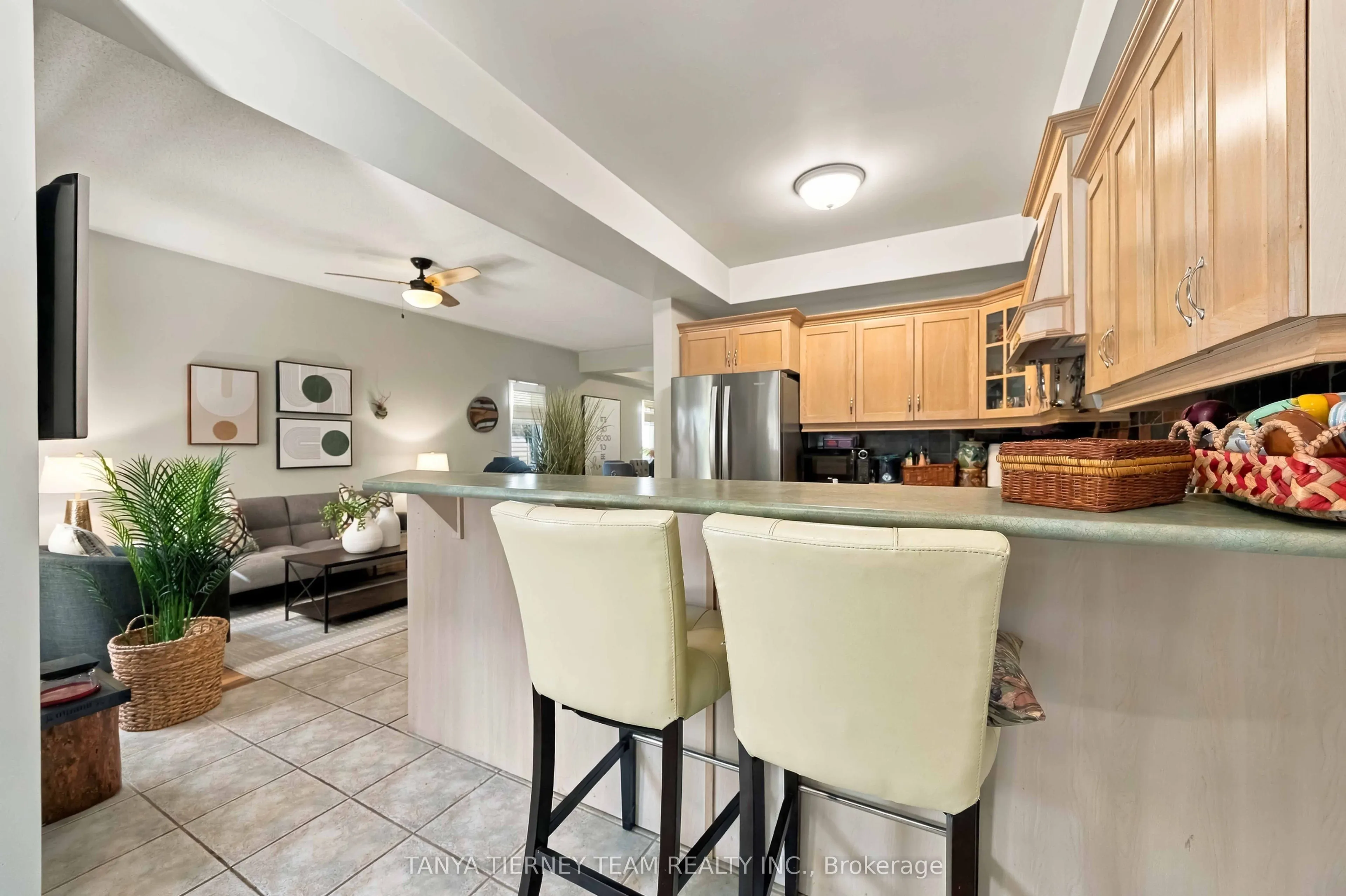 228 Shadow Place