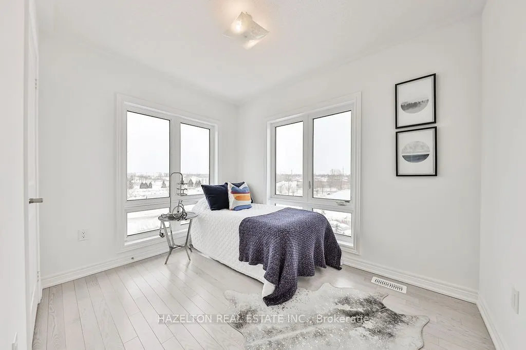 44 Dockside Way