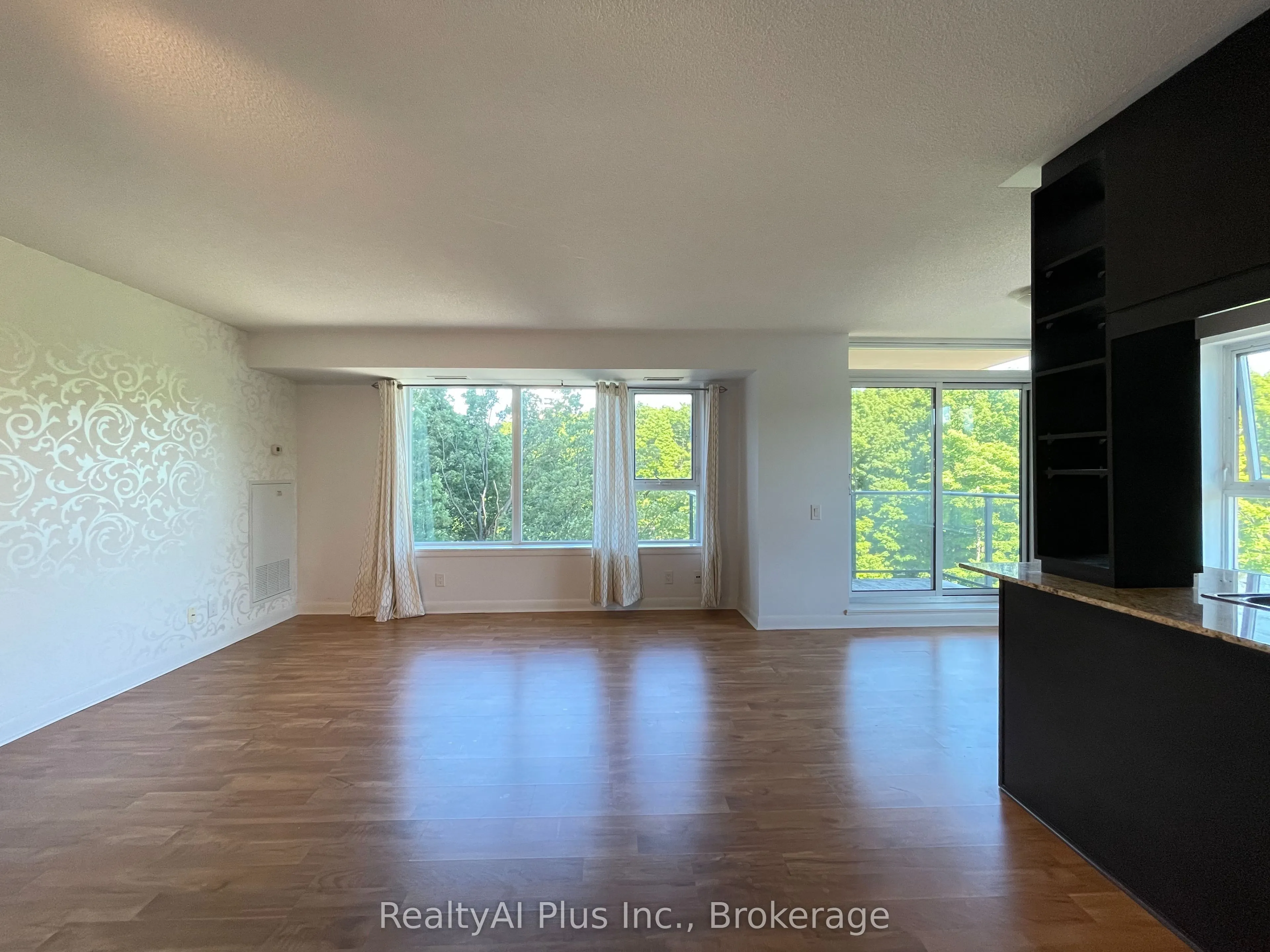 190 Borough Drive #805
