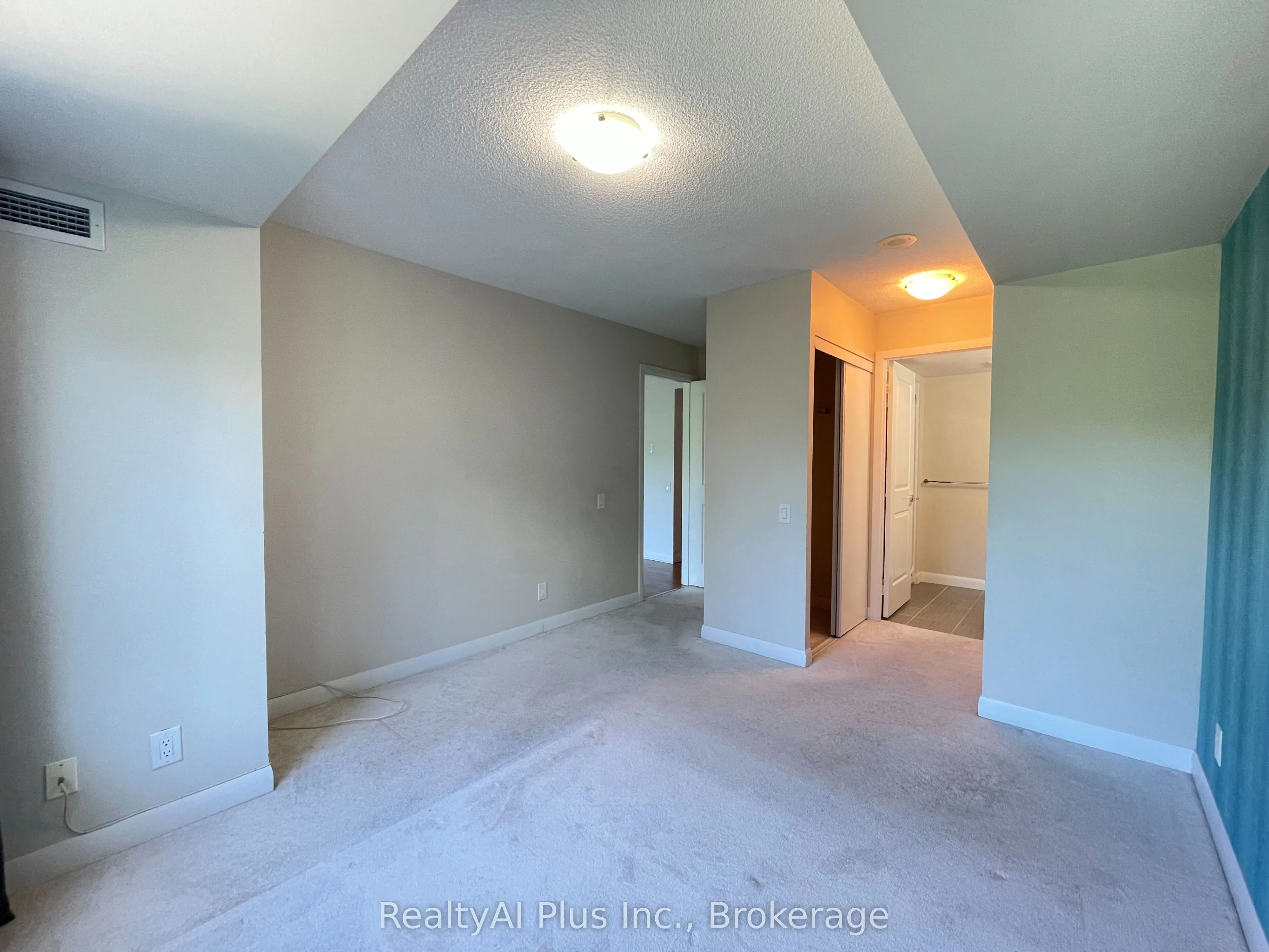 190 Borough Drive #805