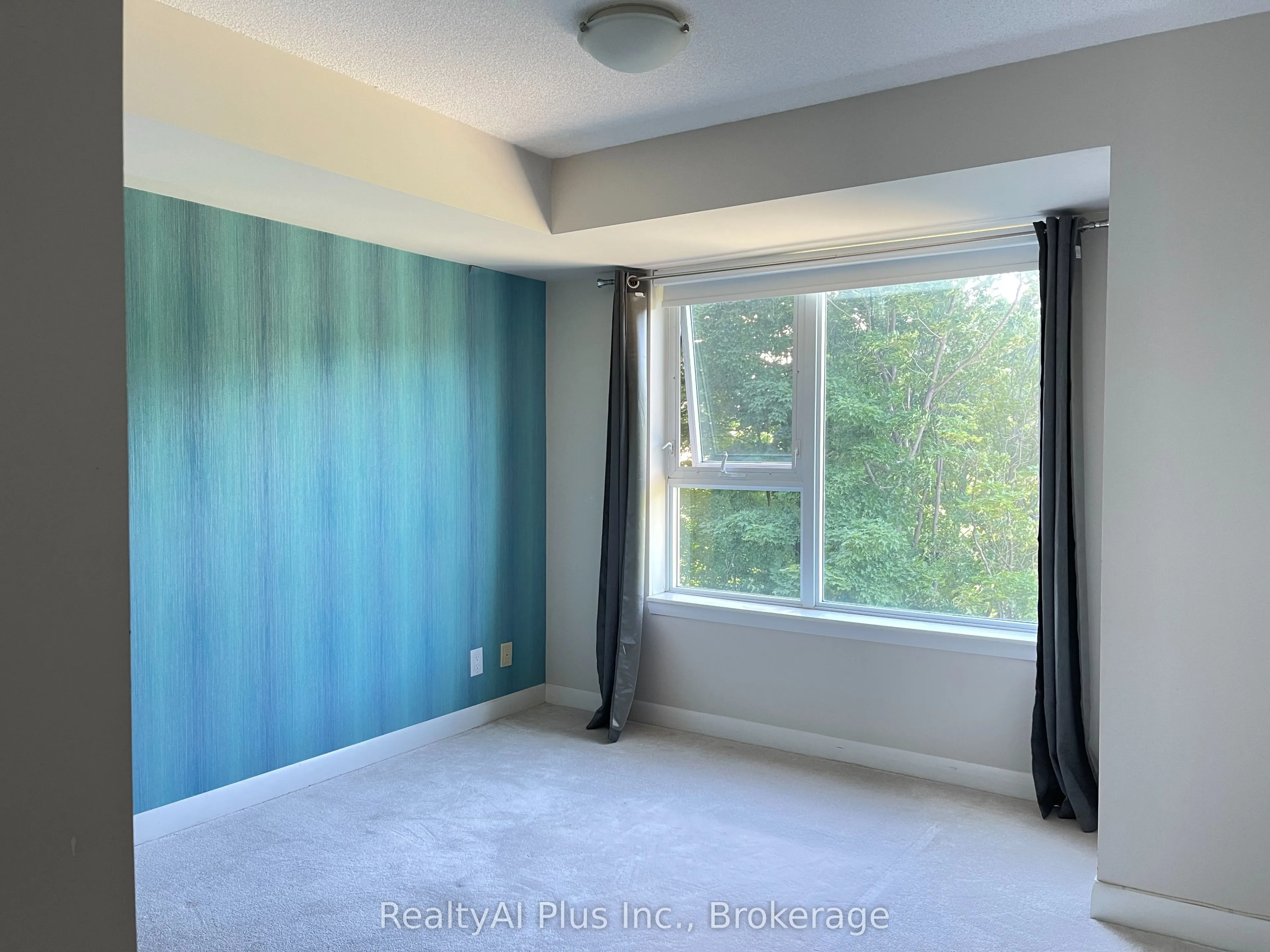 190 Borough Drive #805