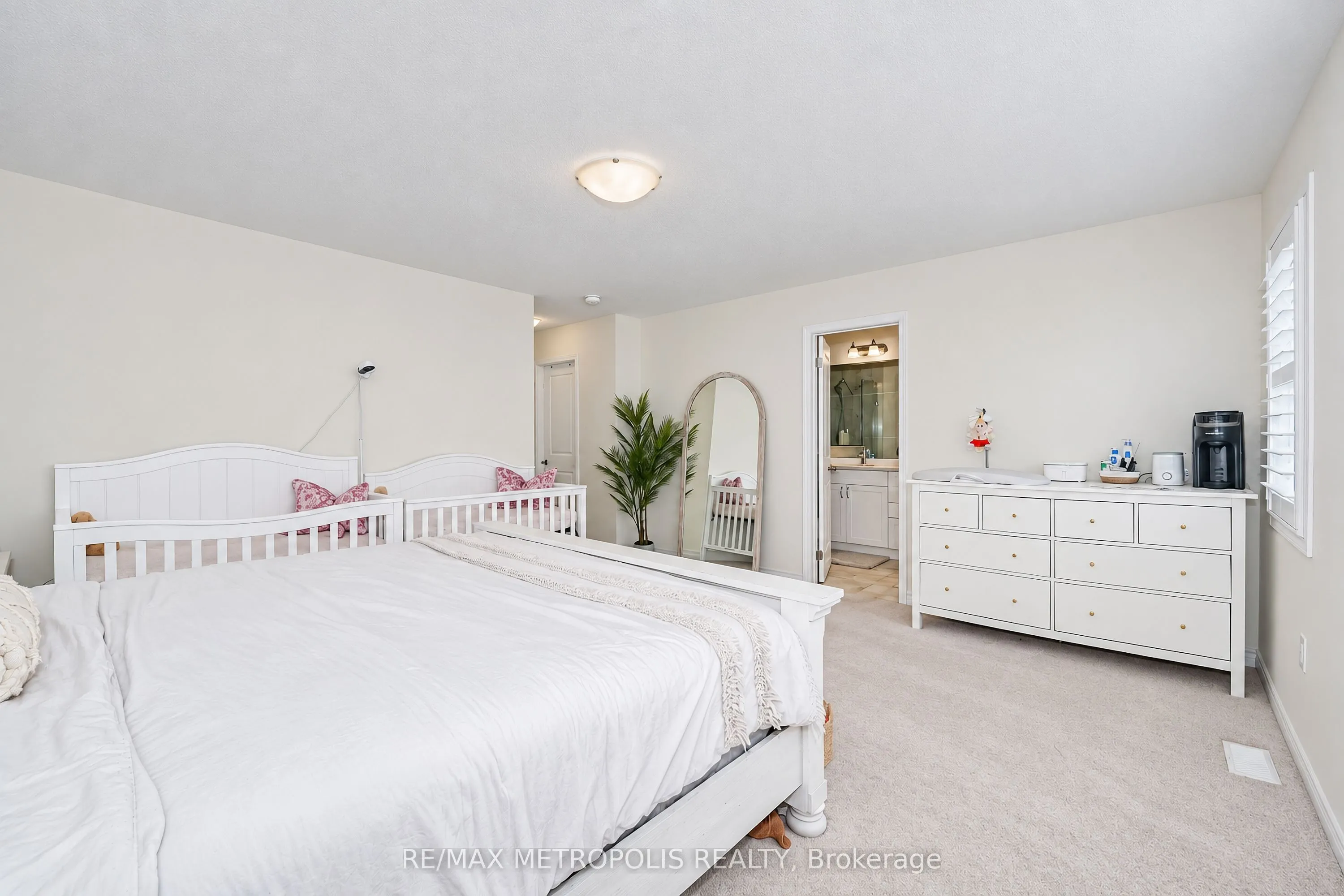 3237 Turnstone Boulevard