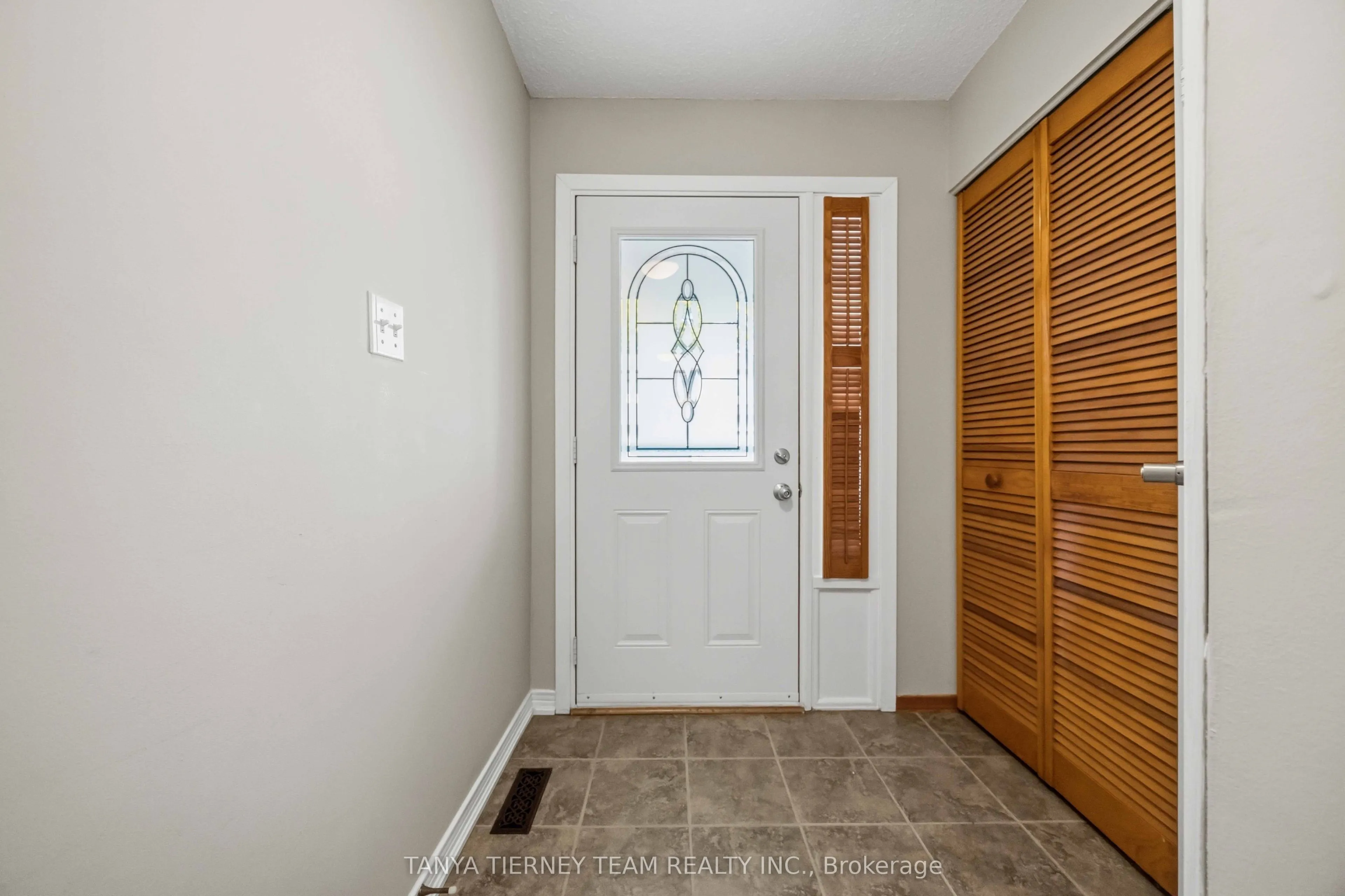 1330 Trowbridge Drive #32