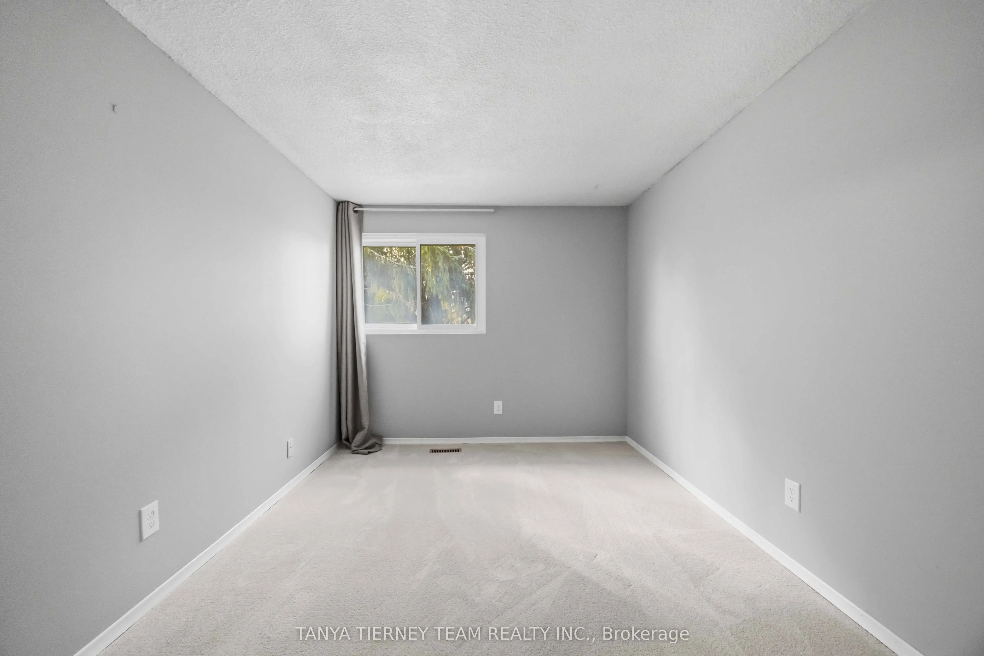 1330 Trowbridge Drive #32