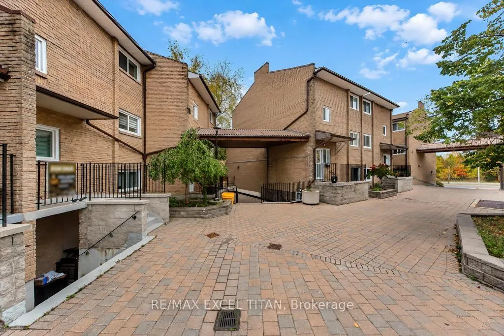50 Scarborough Golf Club Road #153