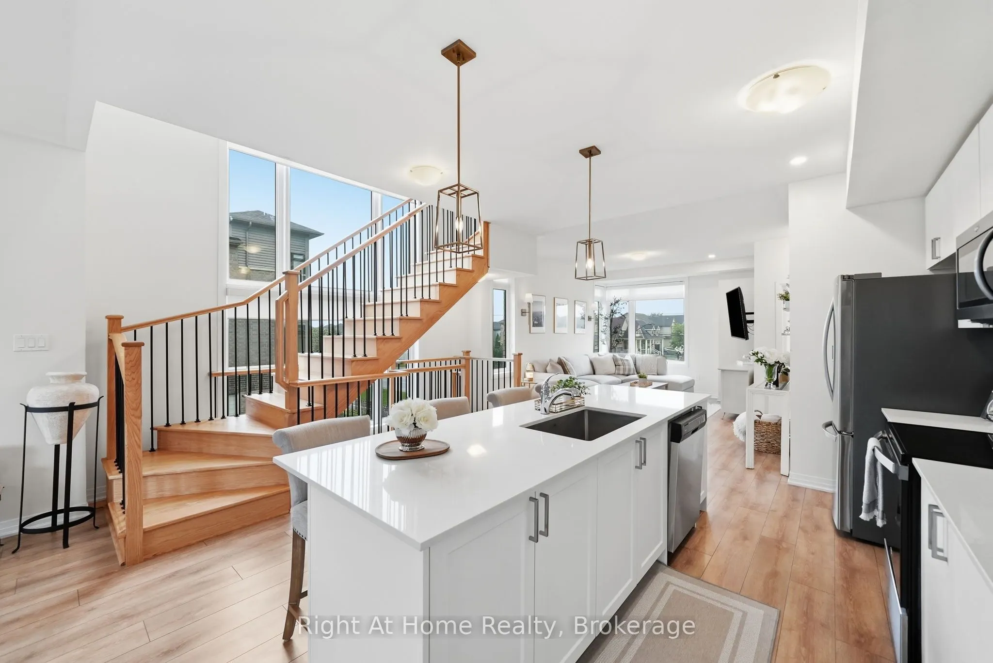 52 Emmas Way
