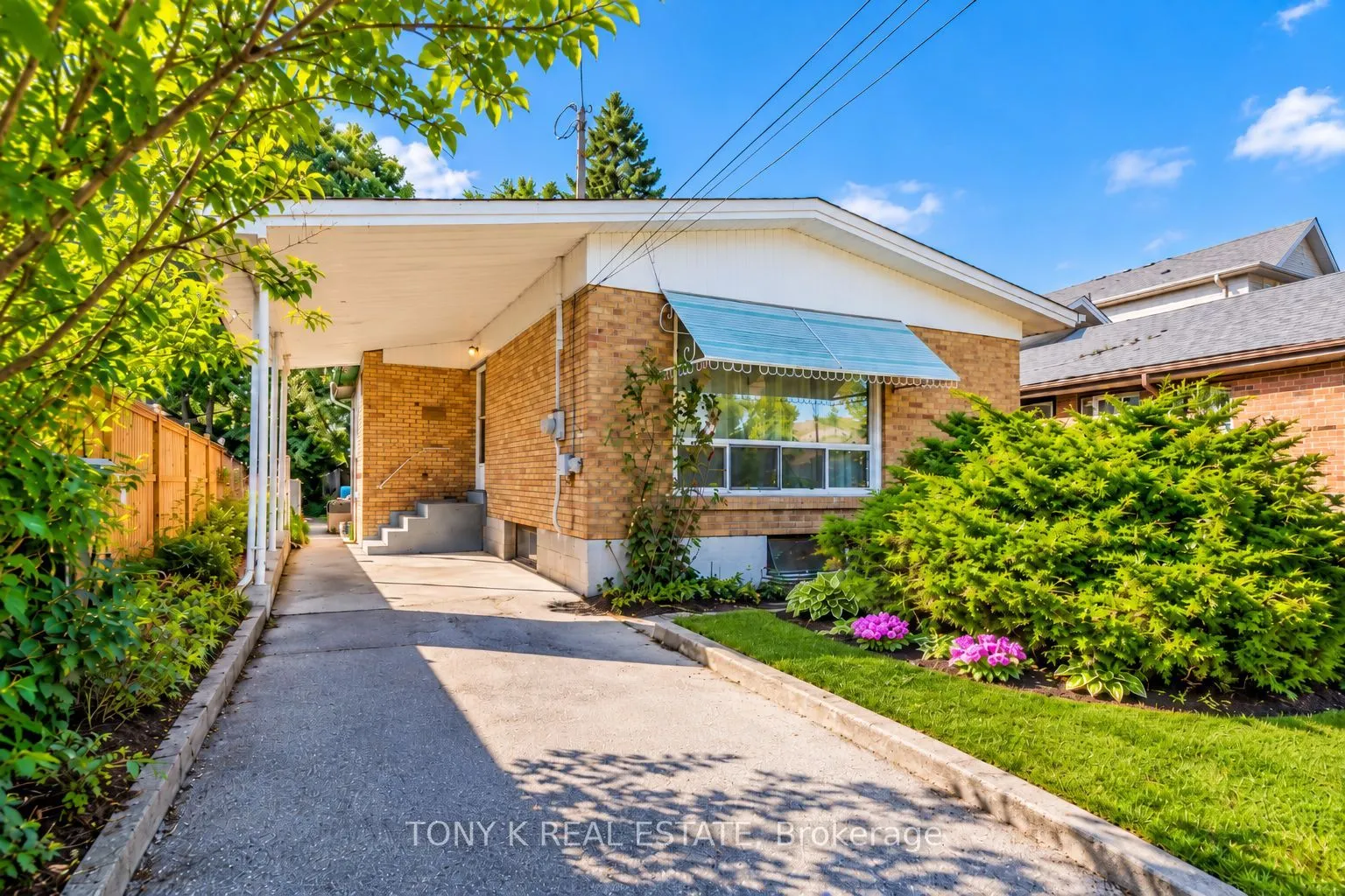 102 Haileybury Drive