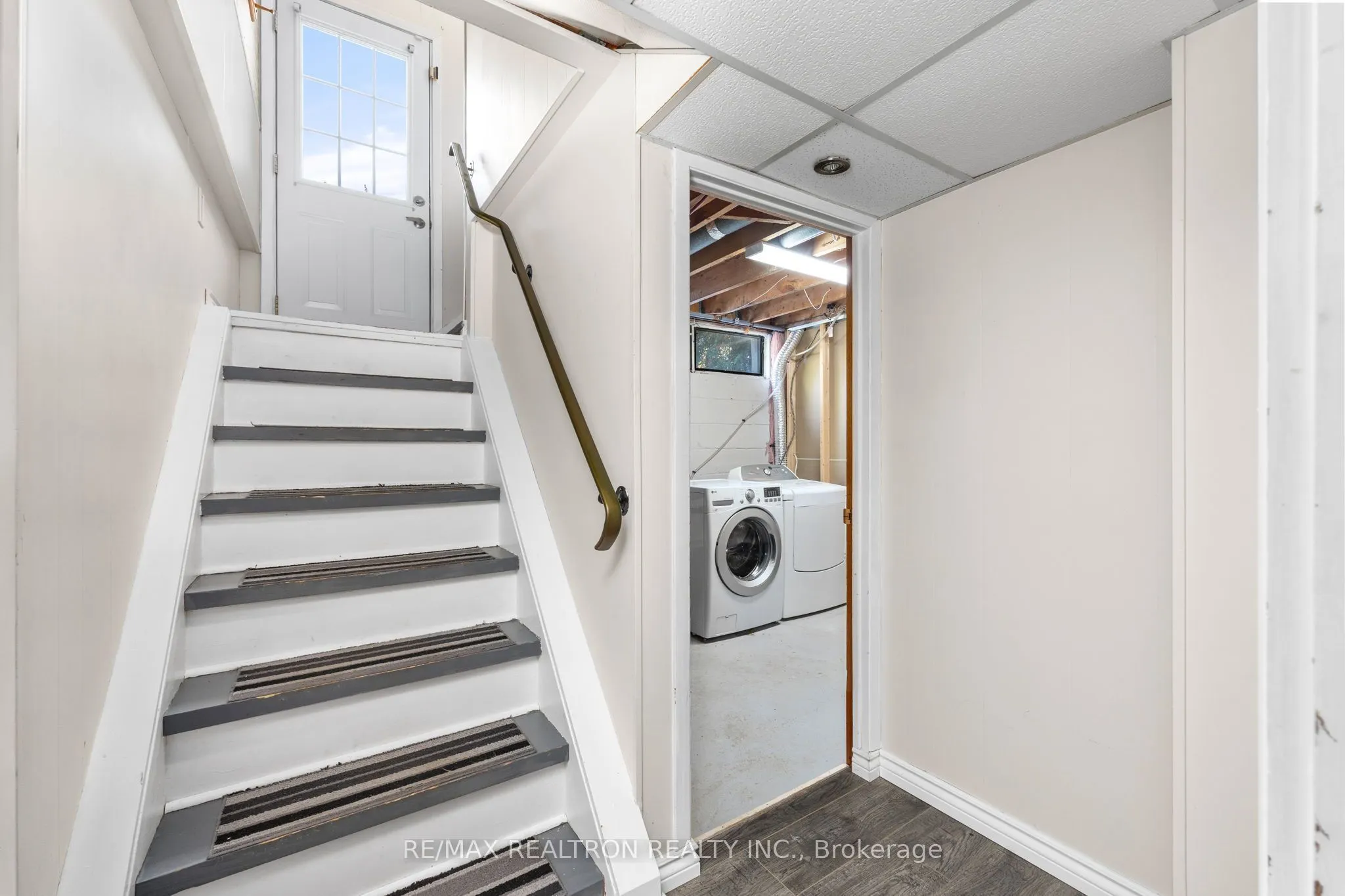 21 Athabasca Street