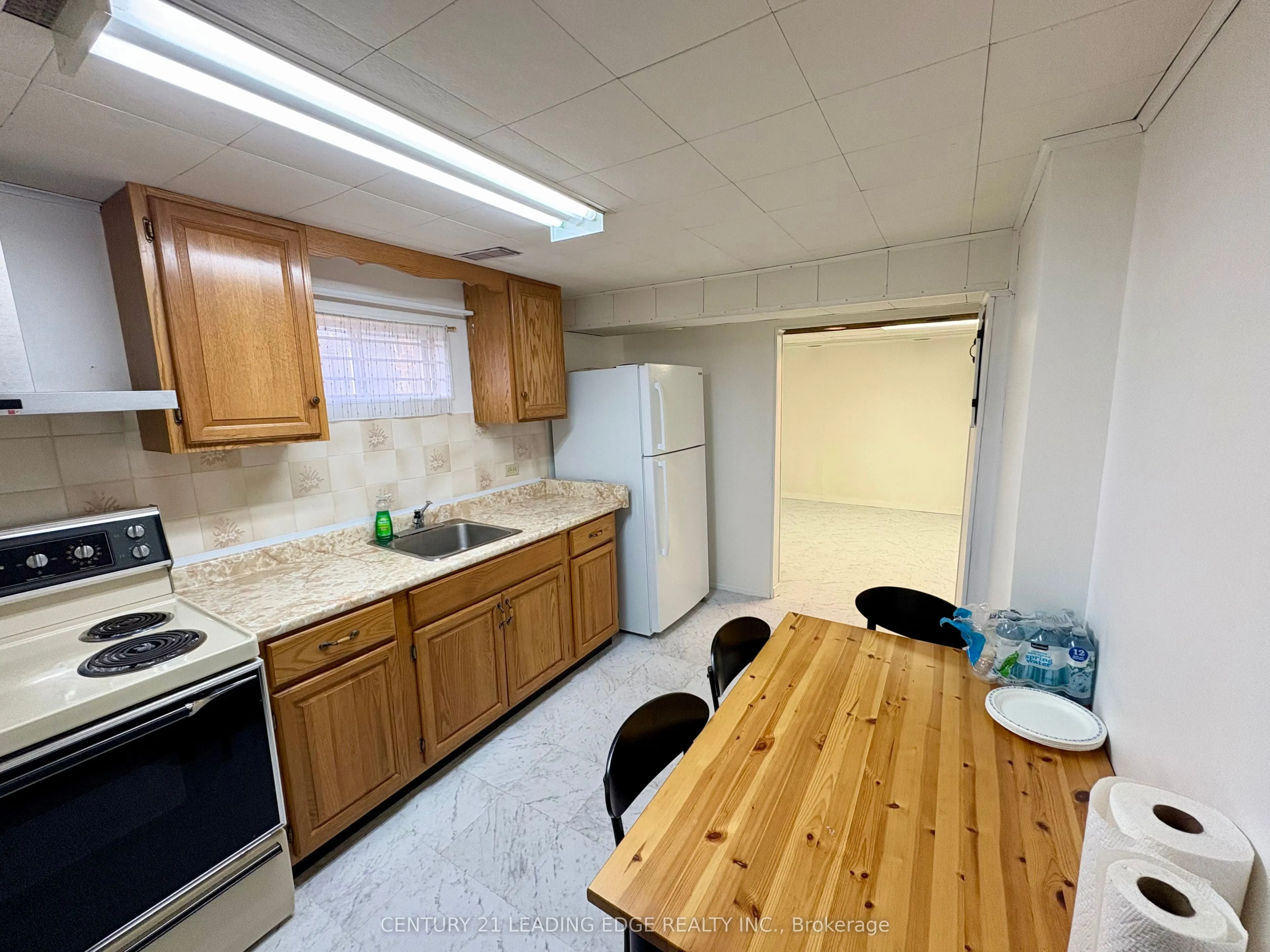 48 Snowball Crescent #Lower