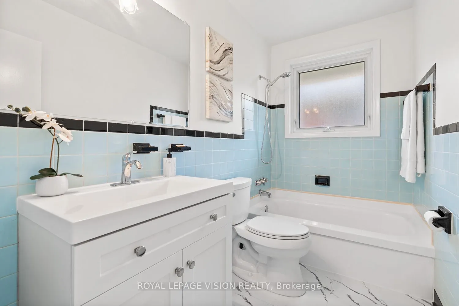 6 Macduff Crescent