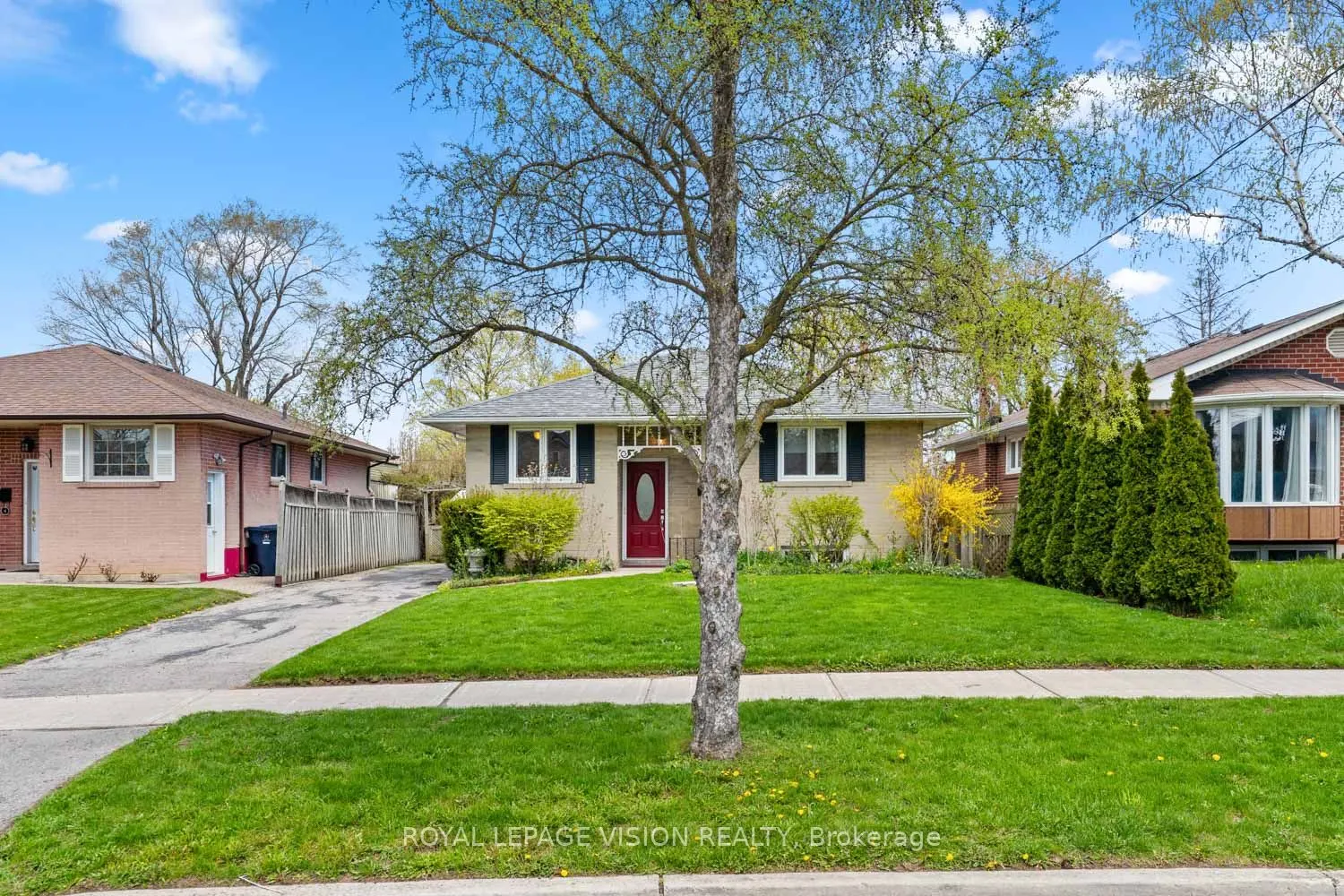 6 Macduff Crescent