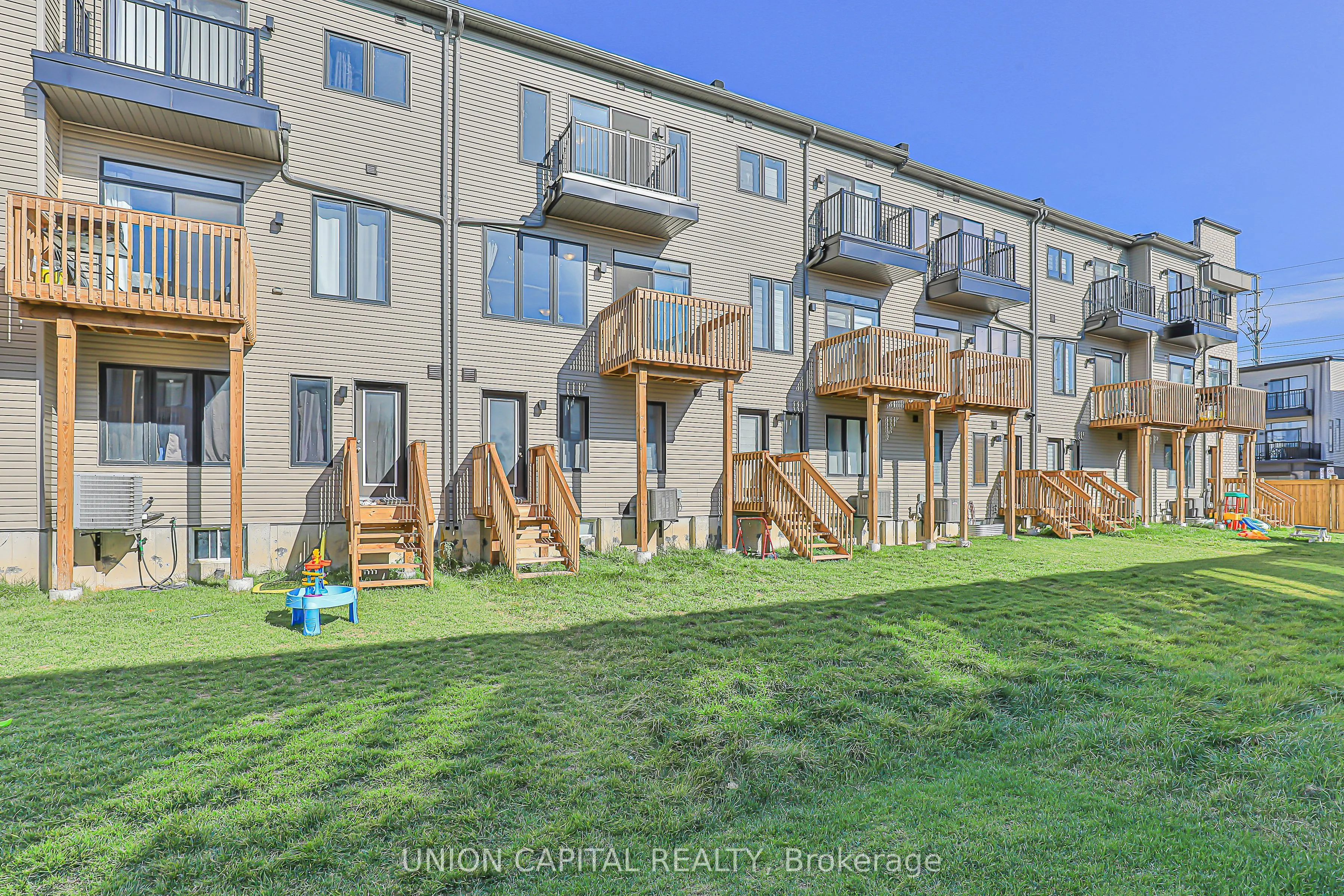 799 Stanstead Path