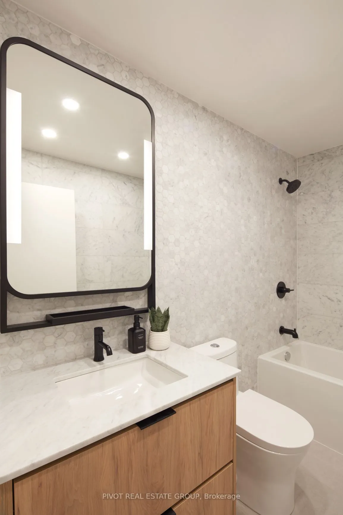 1050 Eastern Avenue #1501