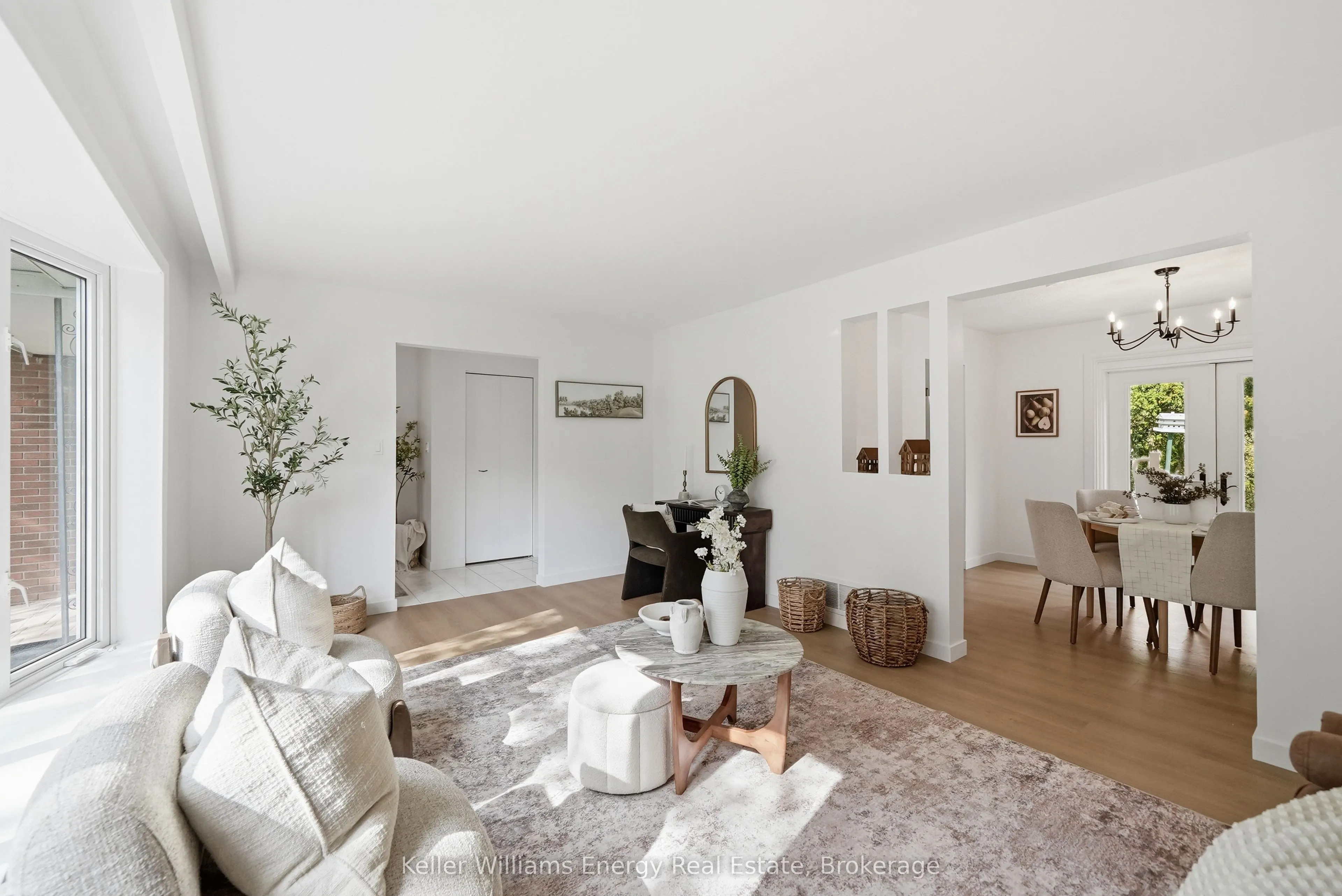 877 Capri Court