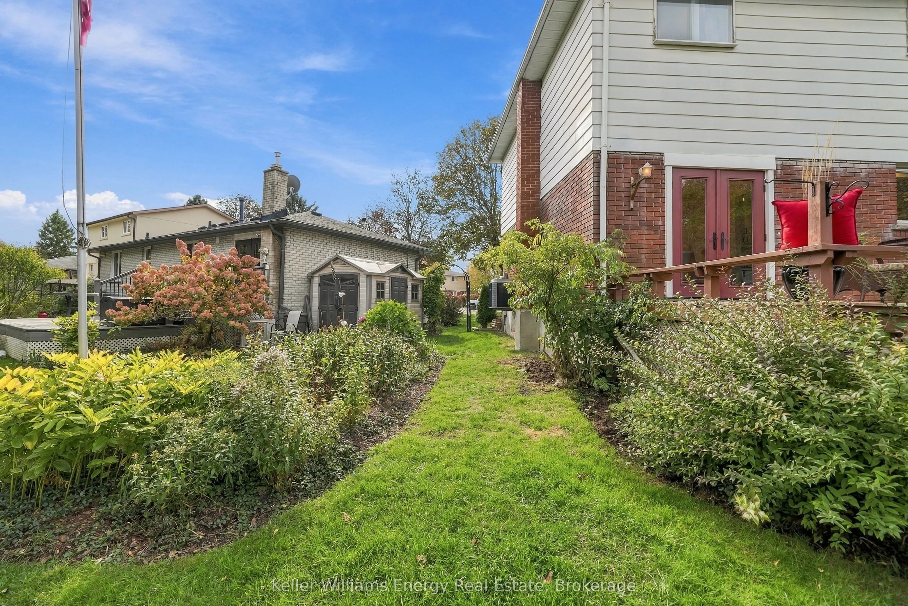 877 Capri Court