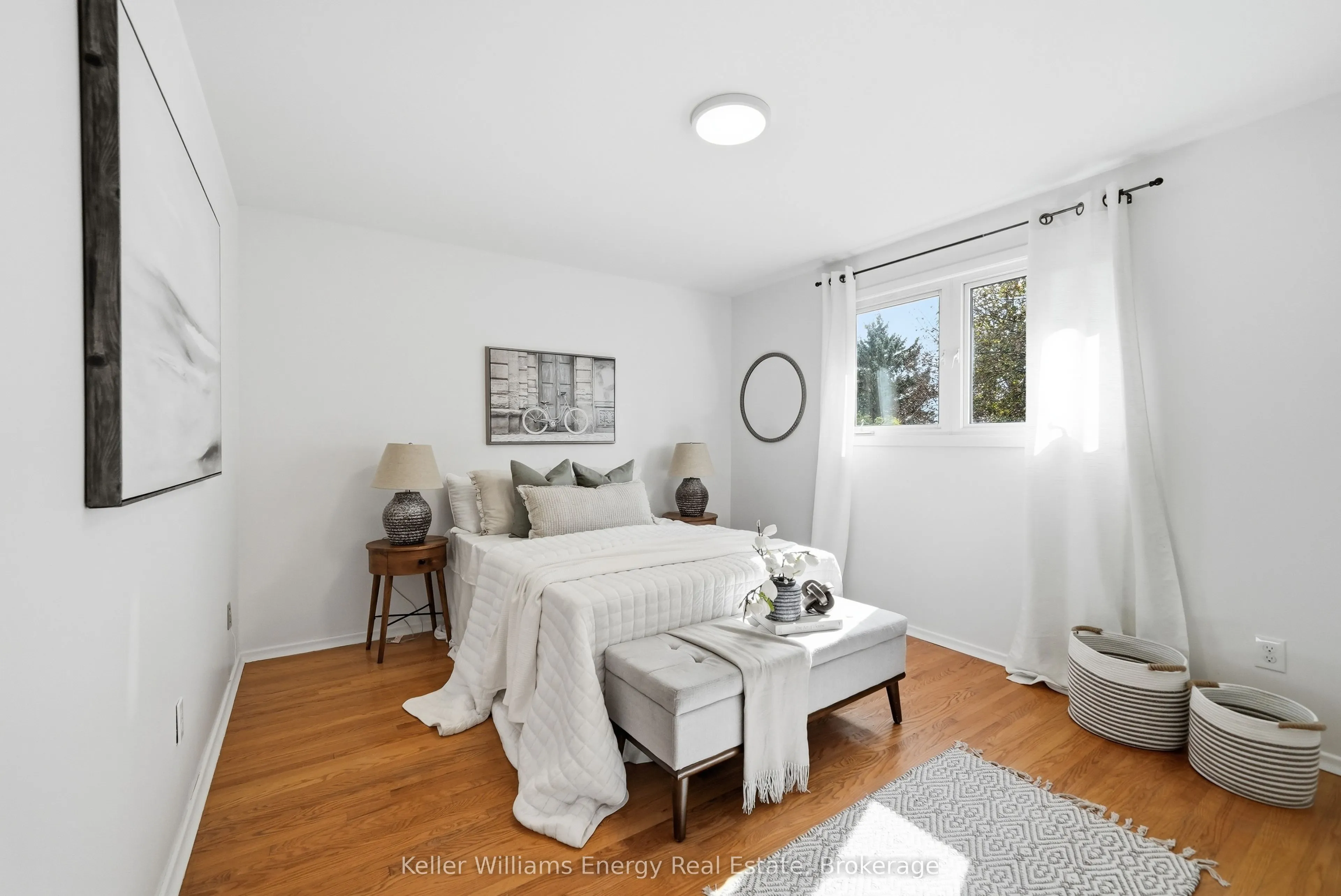 877 Capri Court