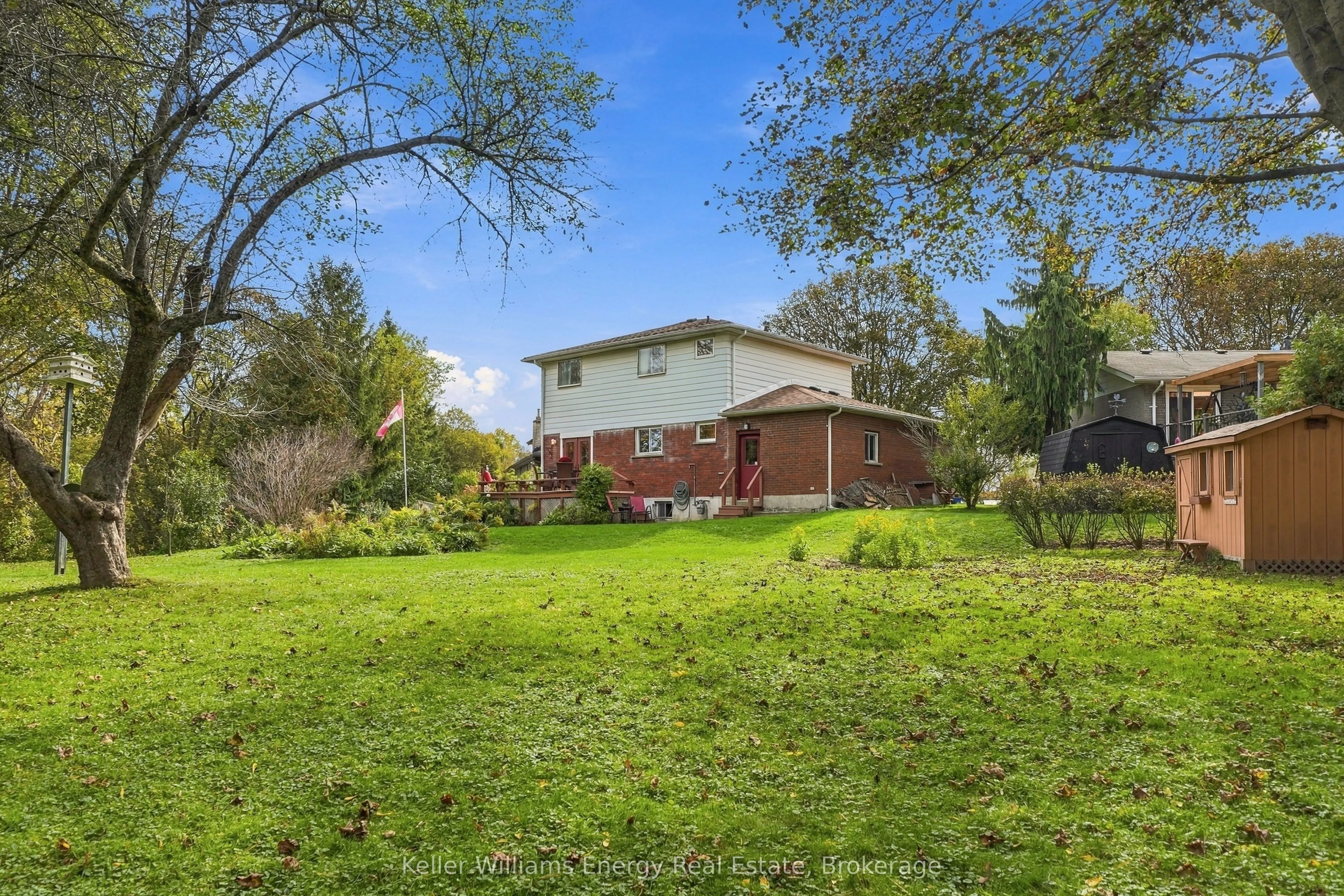 877 Capri Court