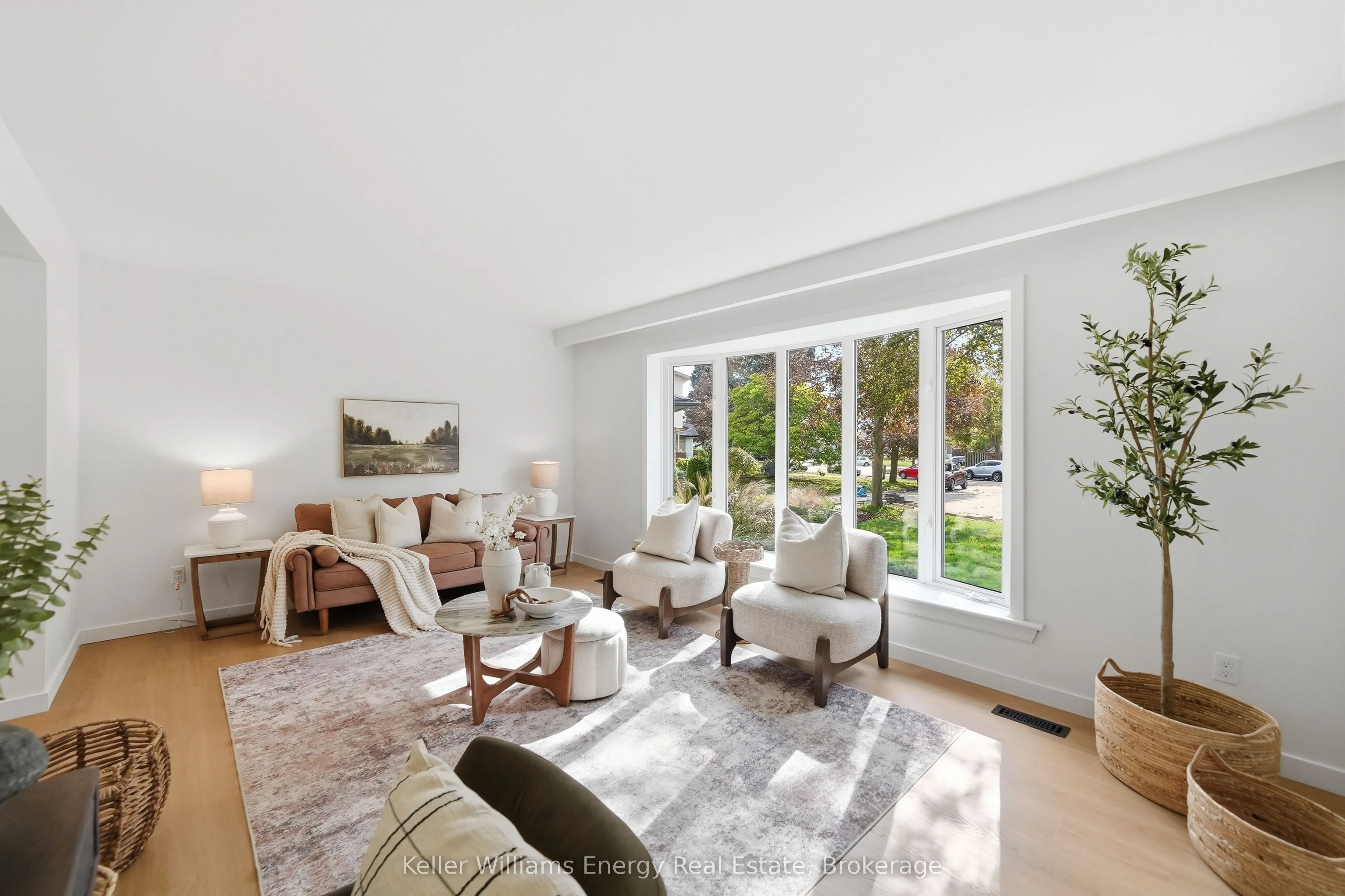 877 Capri Court