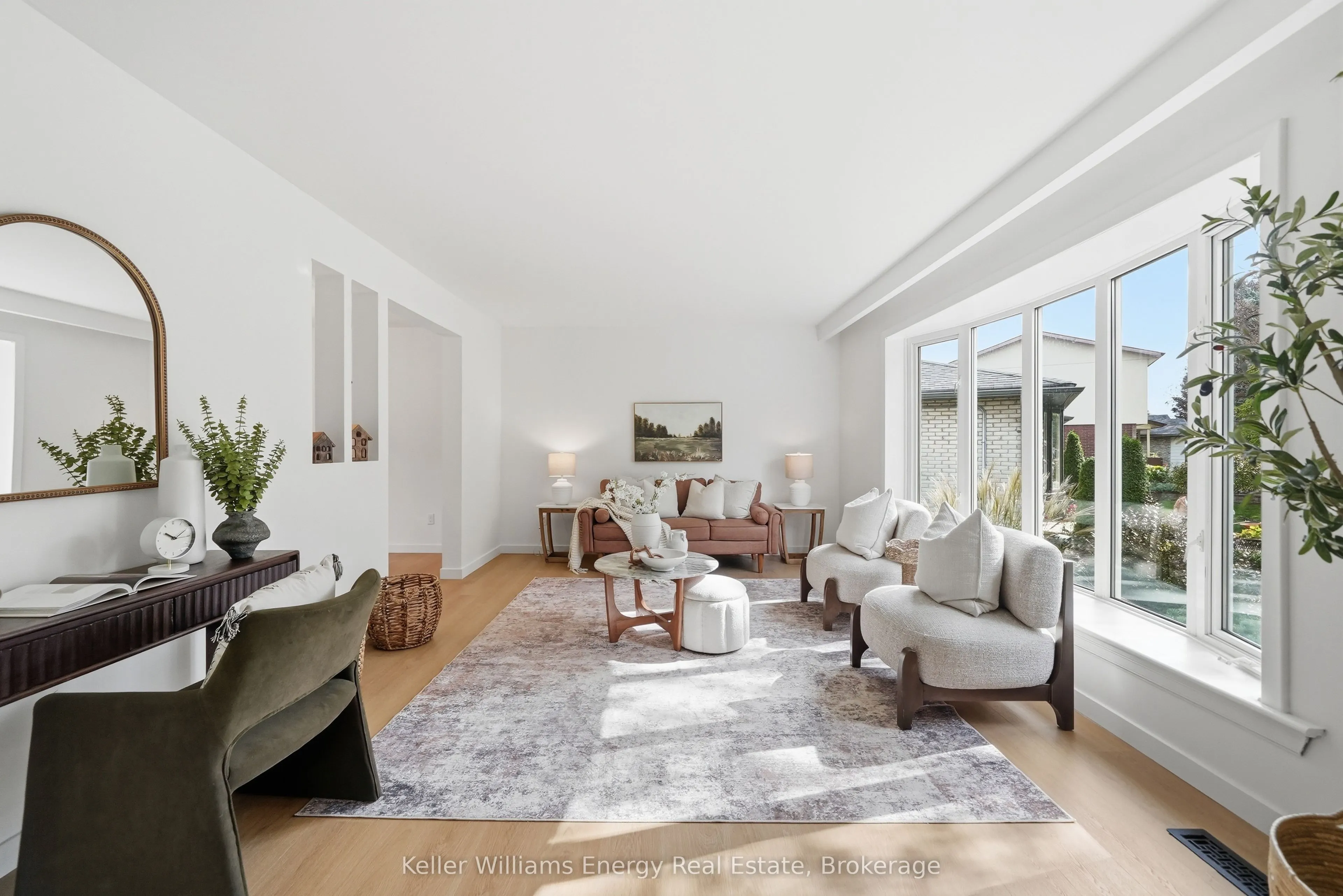 877 Capri Court