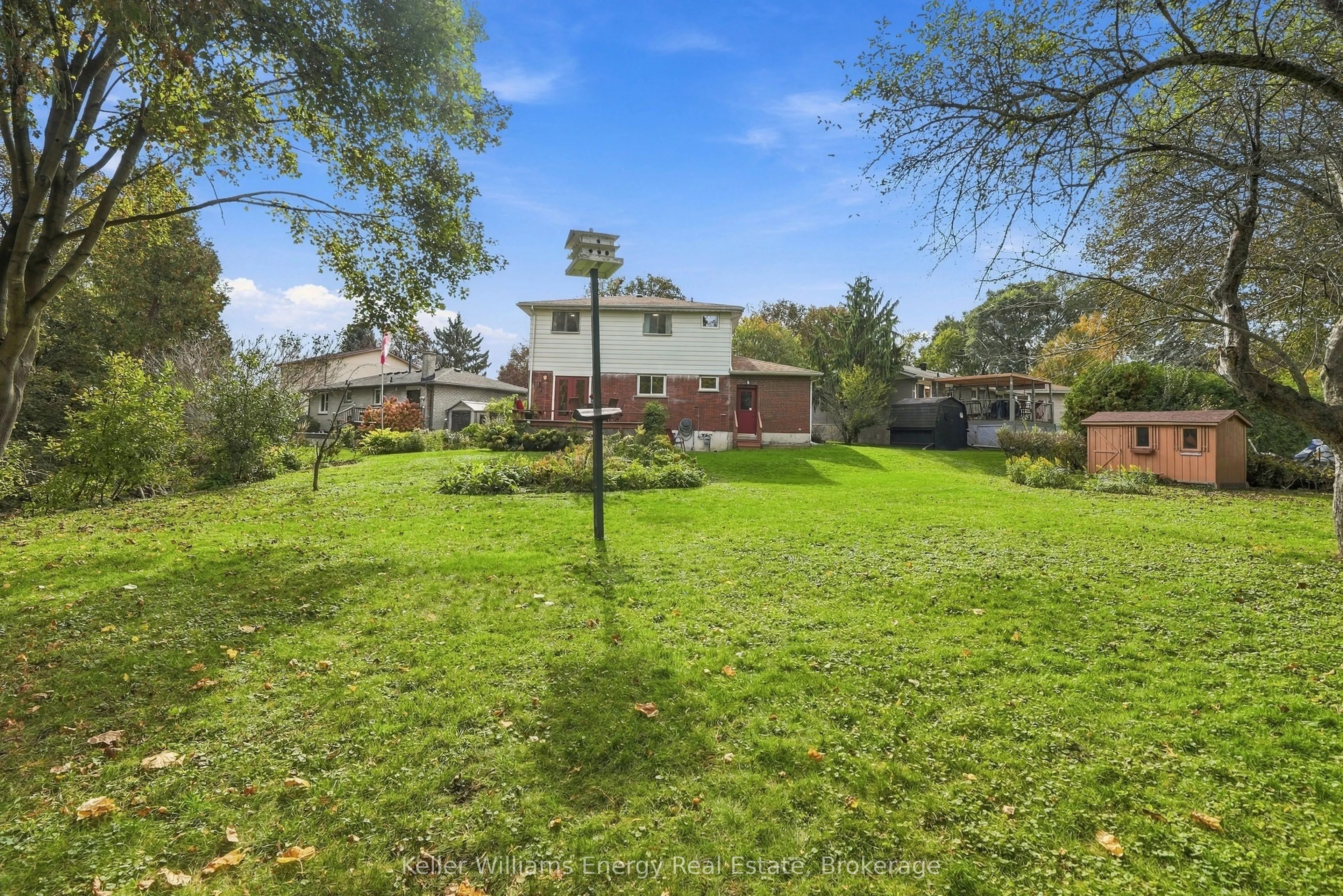 877 Capri Court