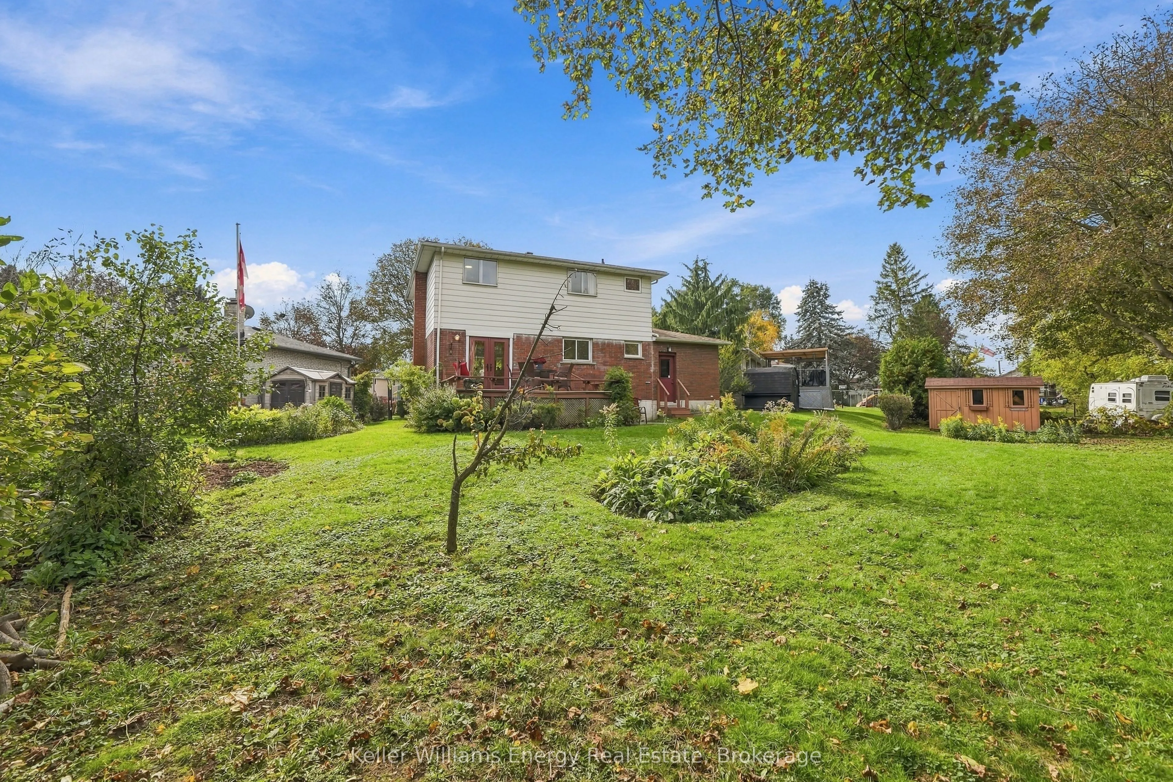 877 Capri Court