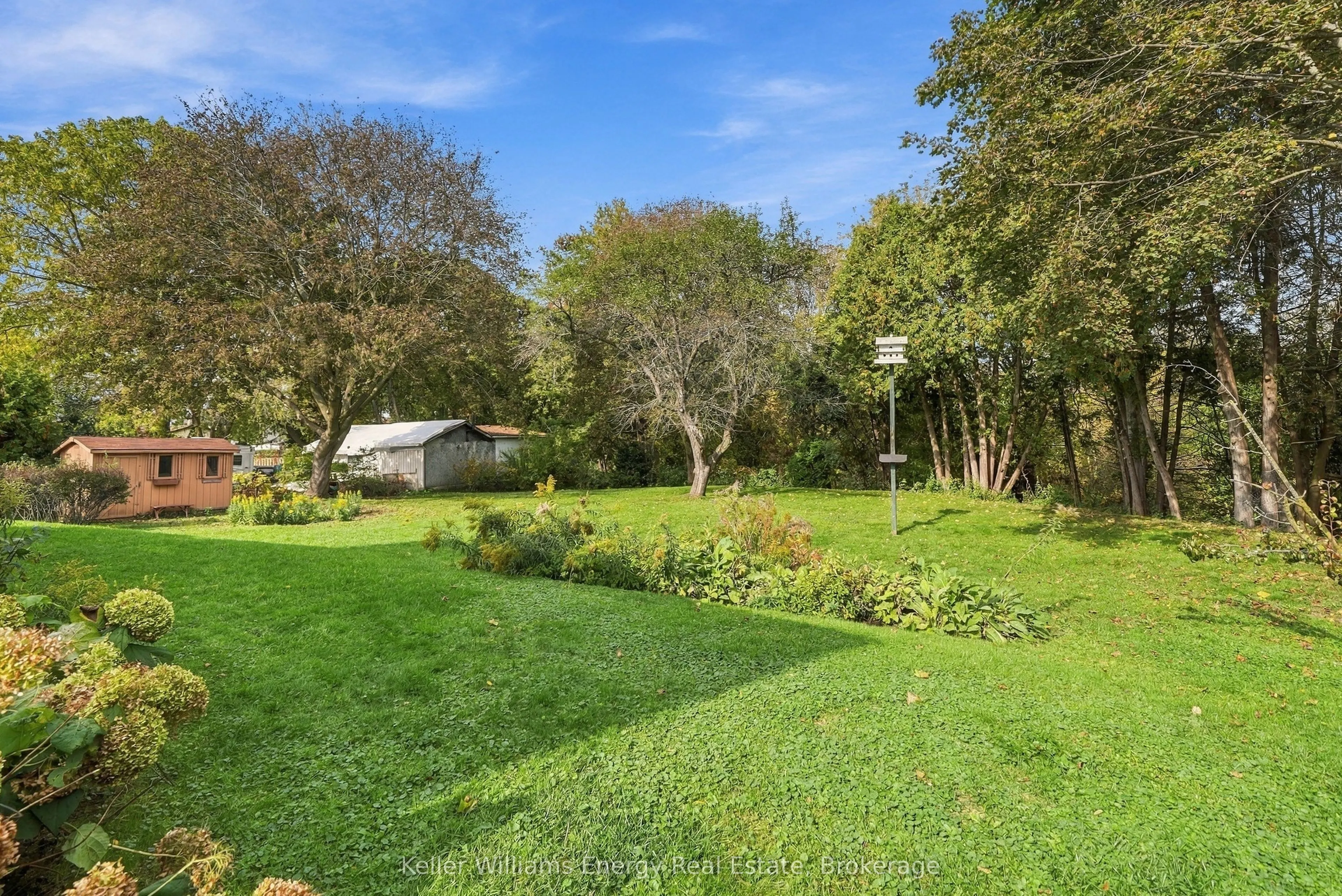 877 Capri Court