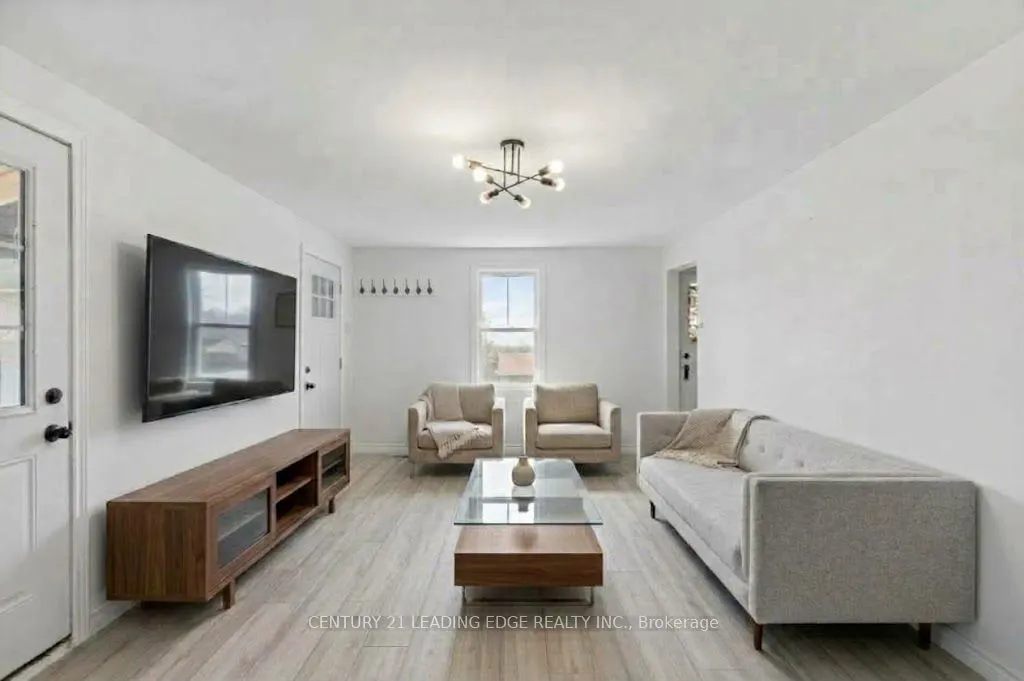 10239 Cochrane Road
