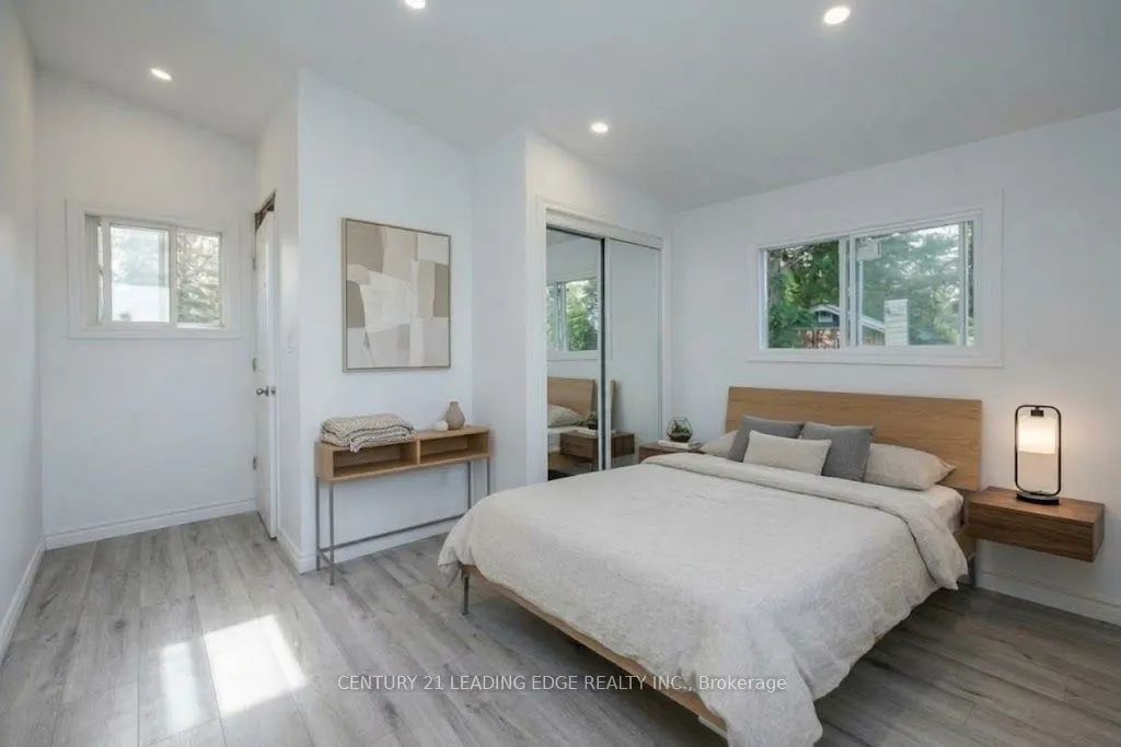 10239 Cochrane Road