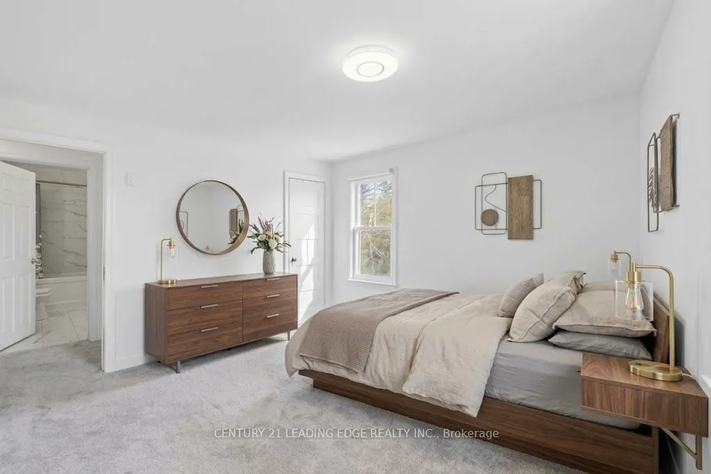 10239 Cochrane Road