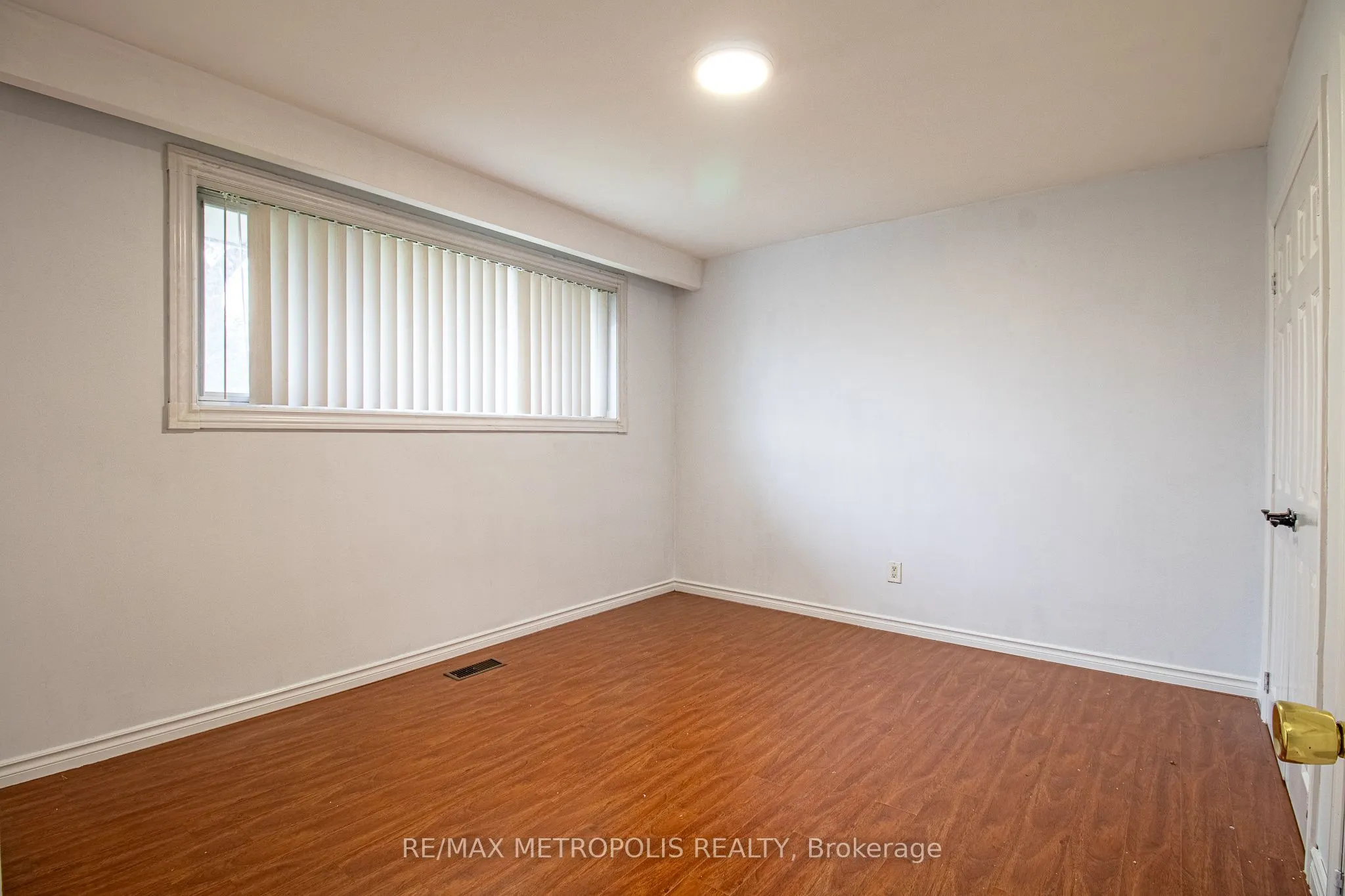 57 Chancellor Drive #Upper