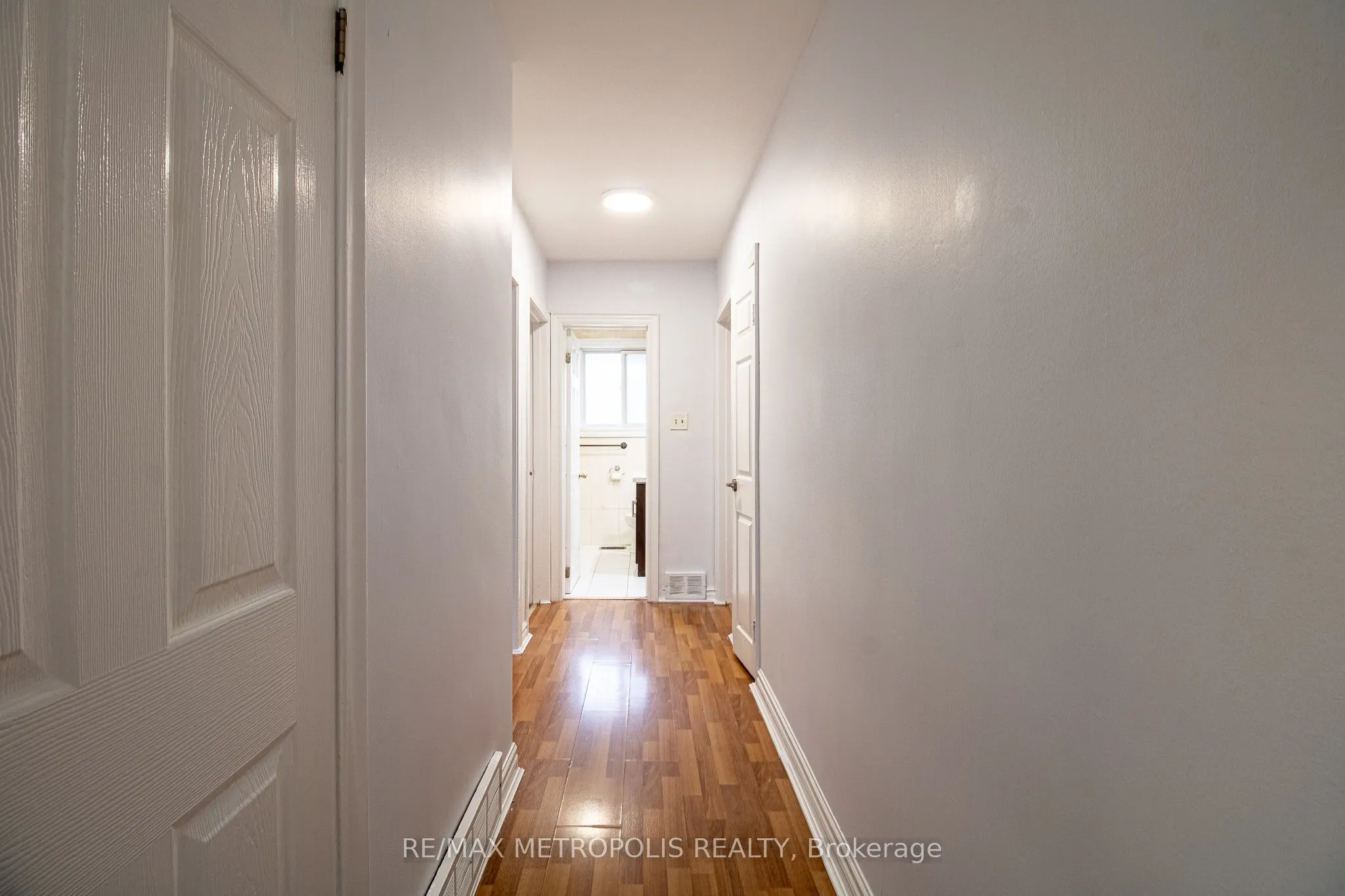 57 Chancellor Drive #Upper