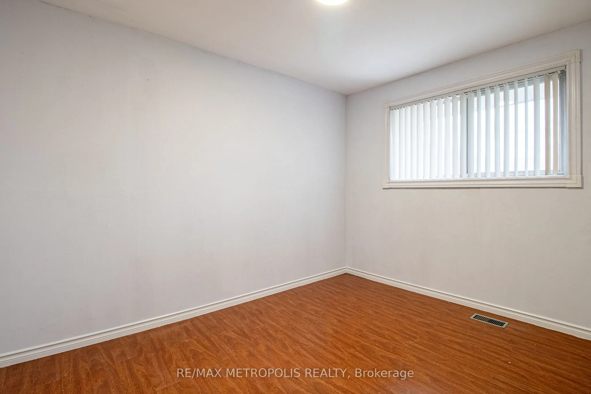 57 Chancellor Drive #Upper